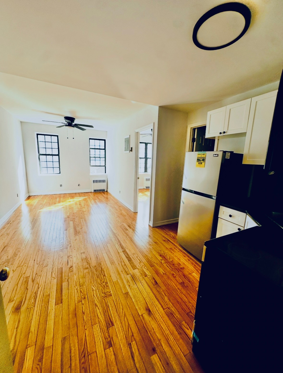 #2 photo, 890 Beech St, #1A, Long Beach , NY 11561