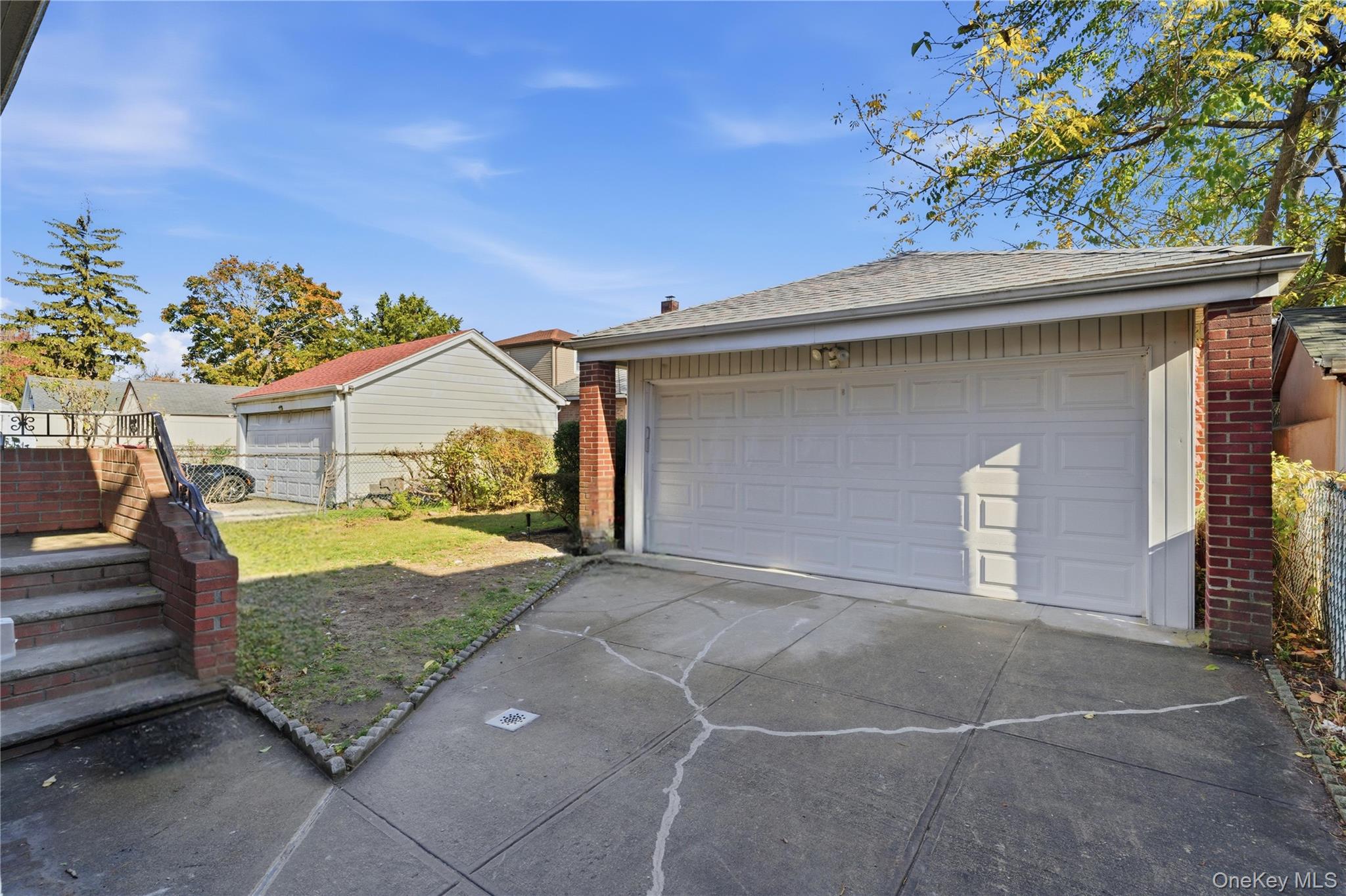 #3 photo, 114-47 173rd Street, Saint Albans , NY 11434