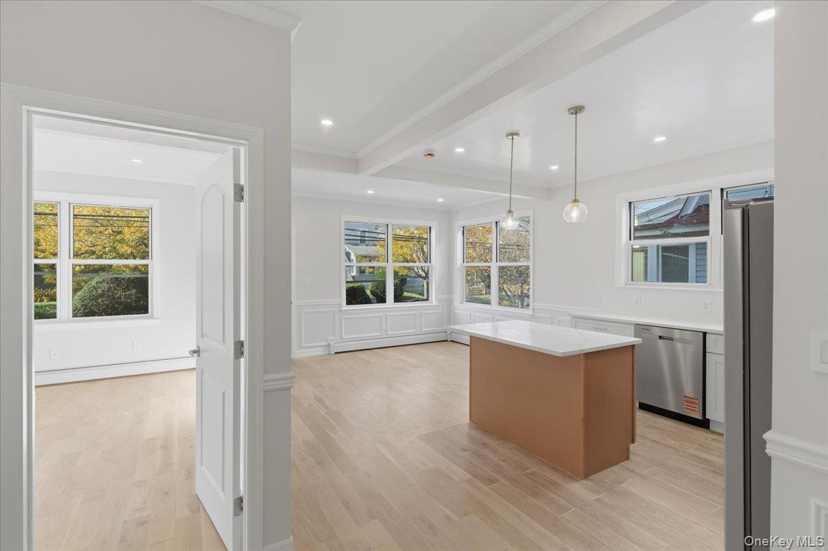 #7 photo, 114-47 173rd Street, Saint Albans , NY 11434