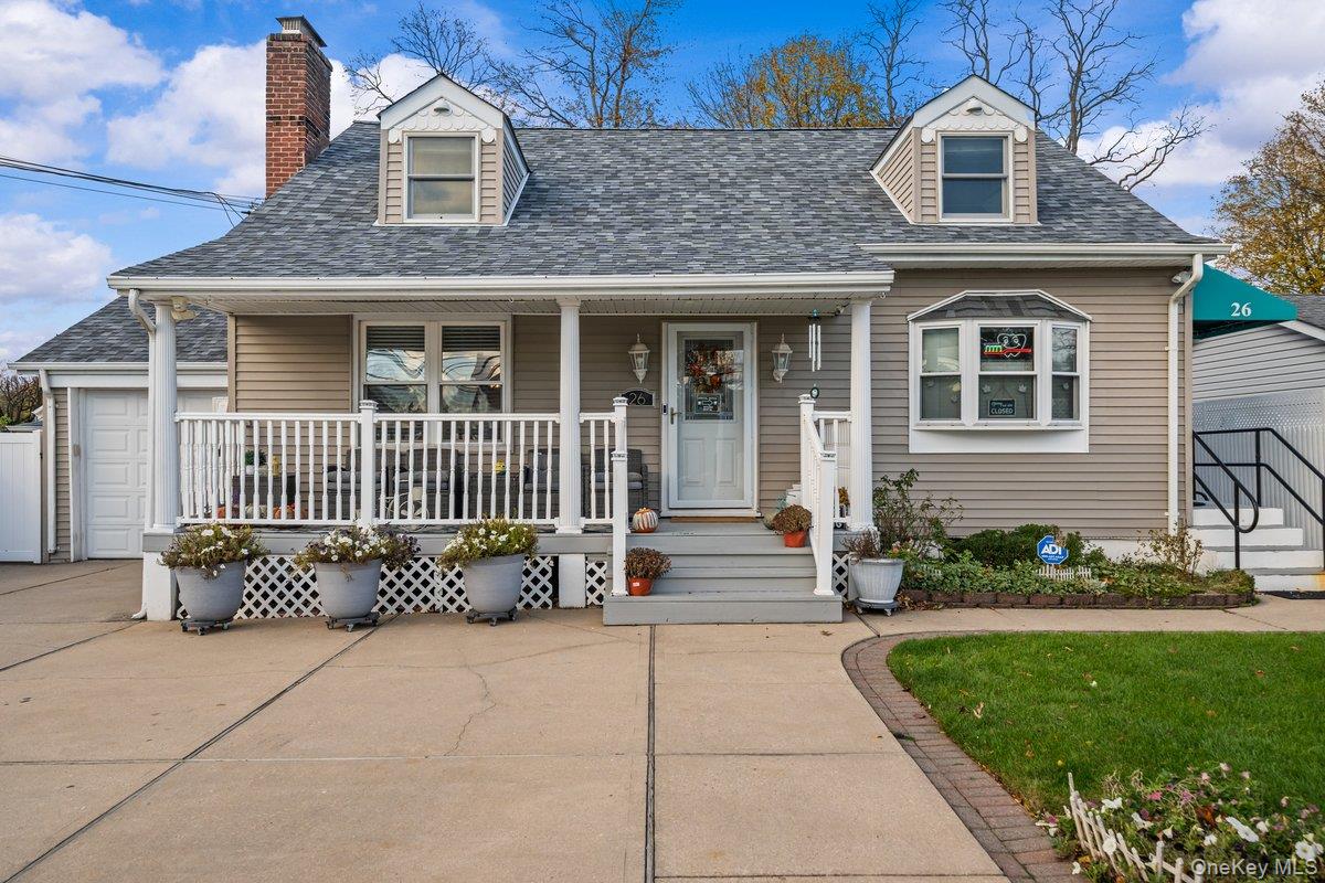 #1 photo, 26 W 11th Street, Huntington Station , NY 11746