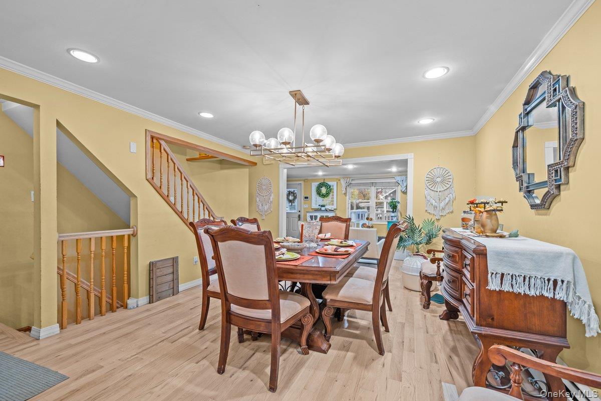 #9 photo, 26 W 11th Street, Huntington Station , NY 11746