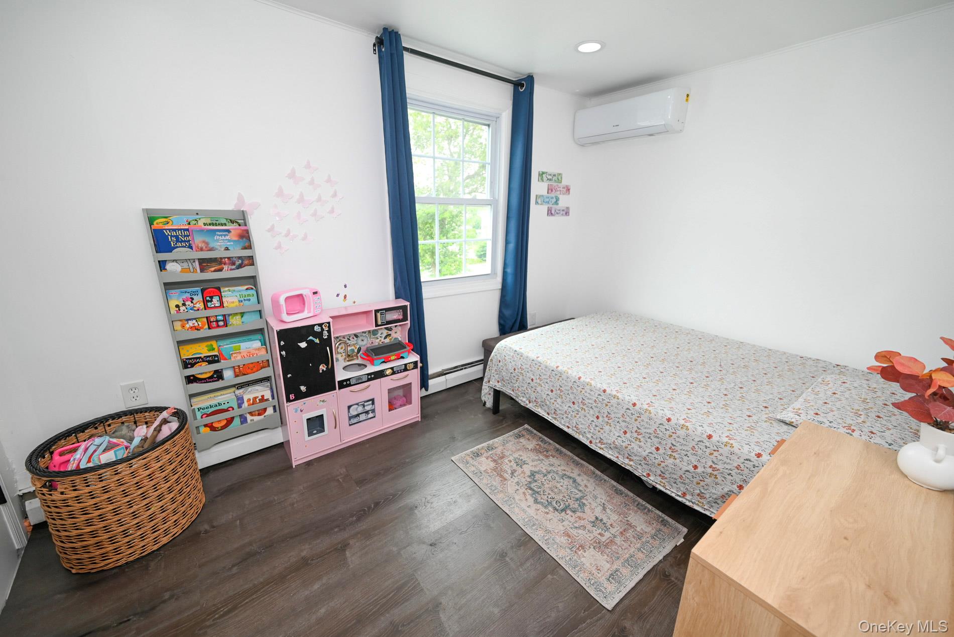 #13 photo, 175 Arthur Avenue, Floral Park , NY 11001