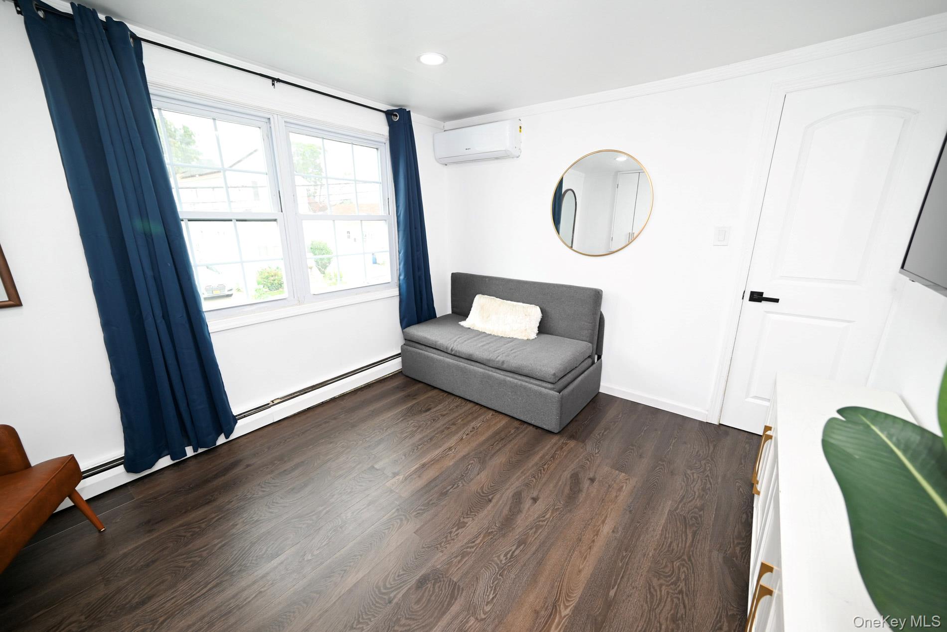 #16 photo, 175 Arthur Avenue, Floral Park , NY 11001