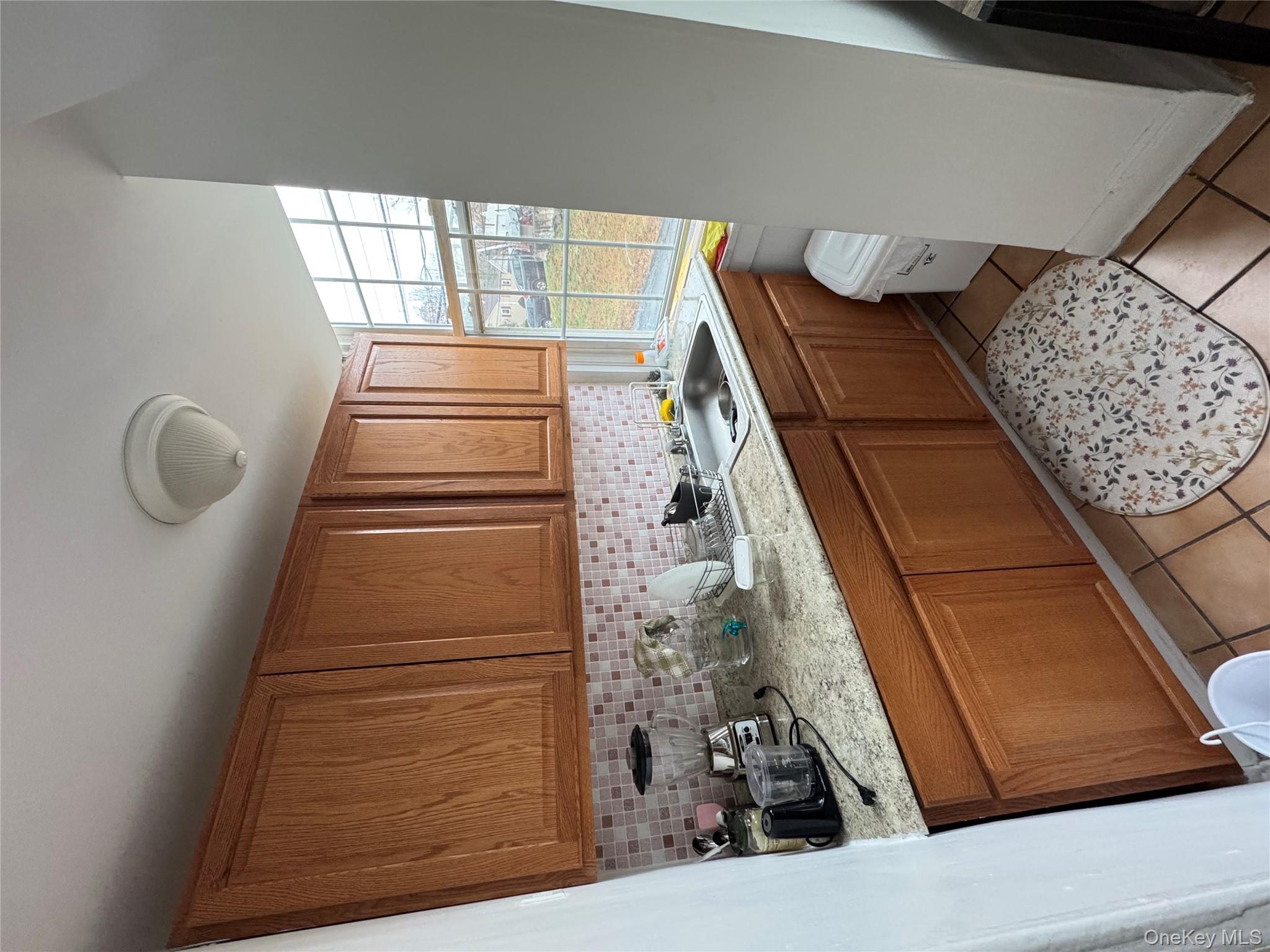 #11 photo, 208 Tompkins Avenue, Yonkers , NY 10703