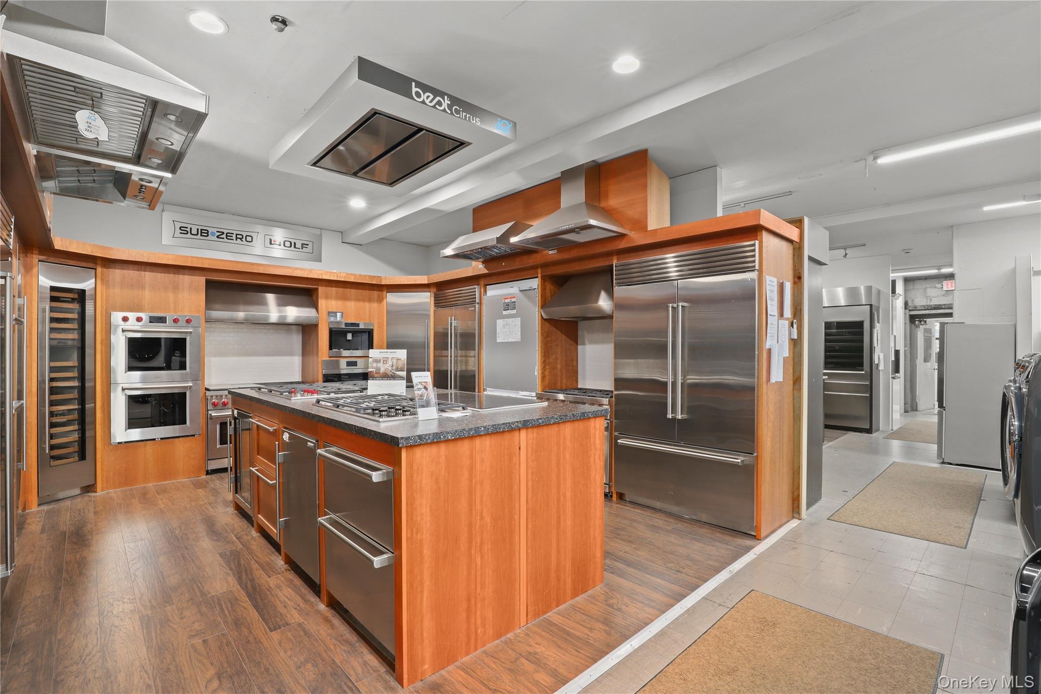 #6 photo, 441 Commerce Street, Hawthorne , NY 10532