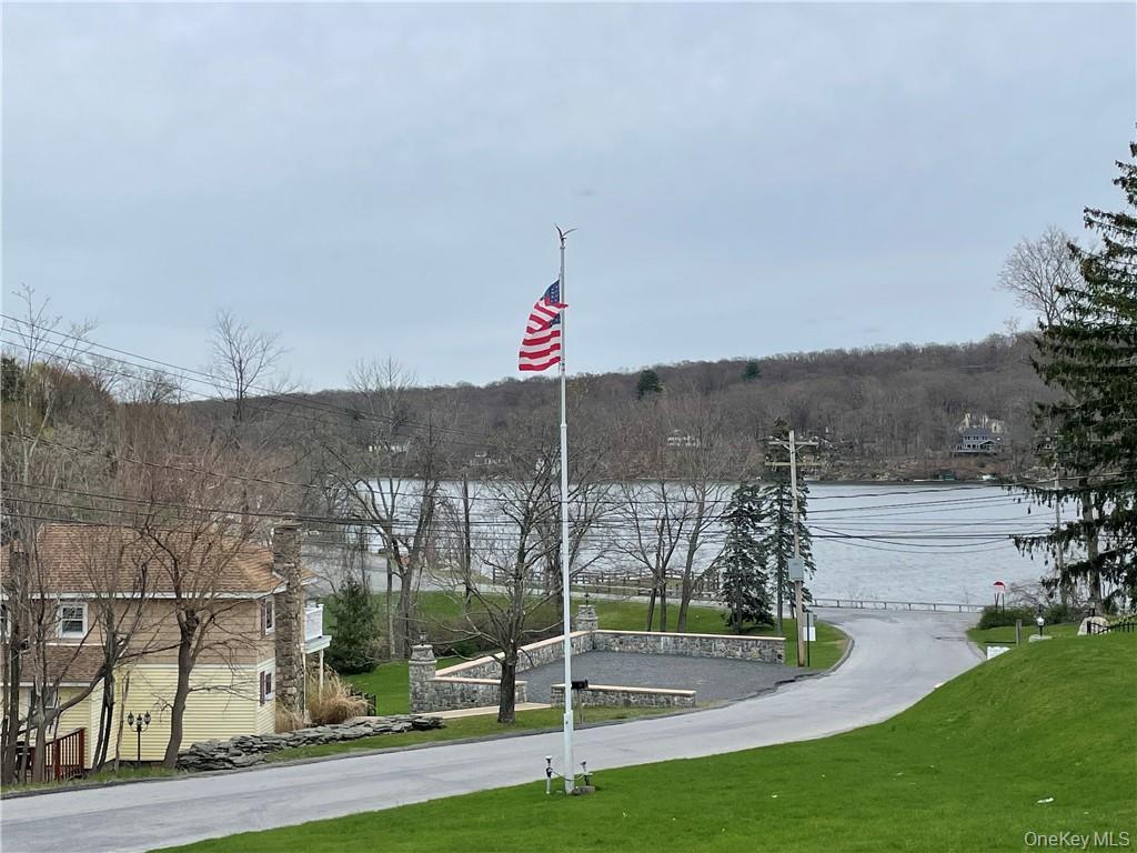 #4 photo, 22 Lake Avenue, Monroe , NY 10950