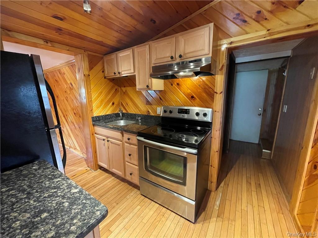 #8 photo, 22 Lake Avenue, Monroe , NY 10950