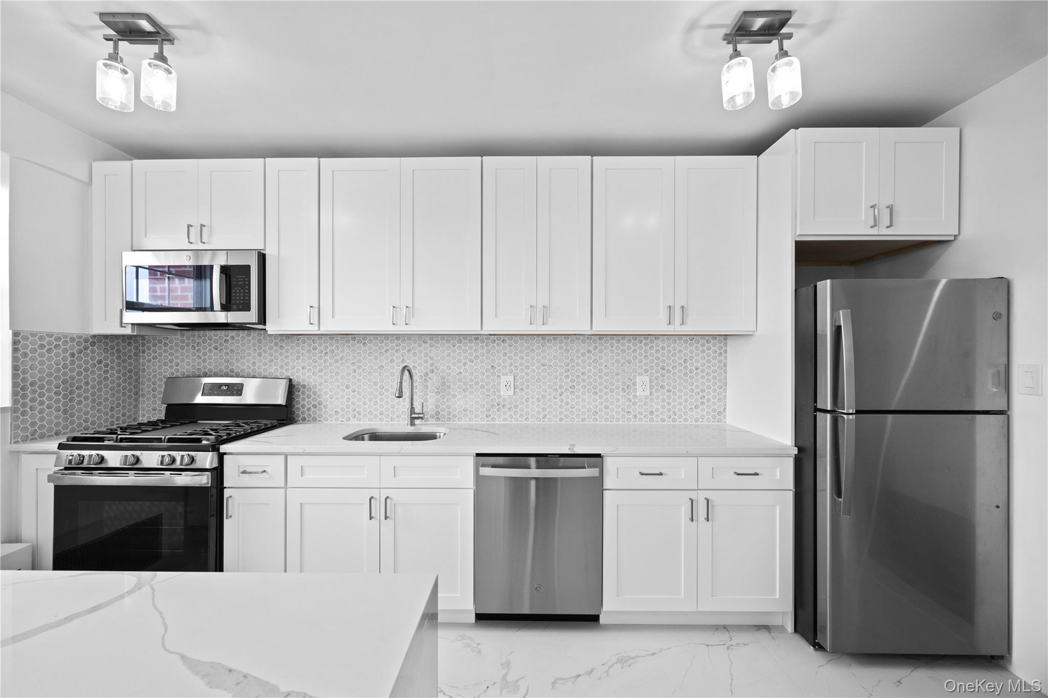 #2 photo, 220 Pelham Road, New Rochelle , NY 10805