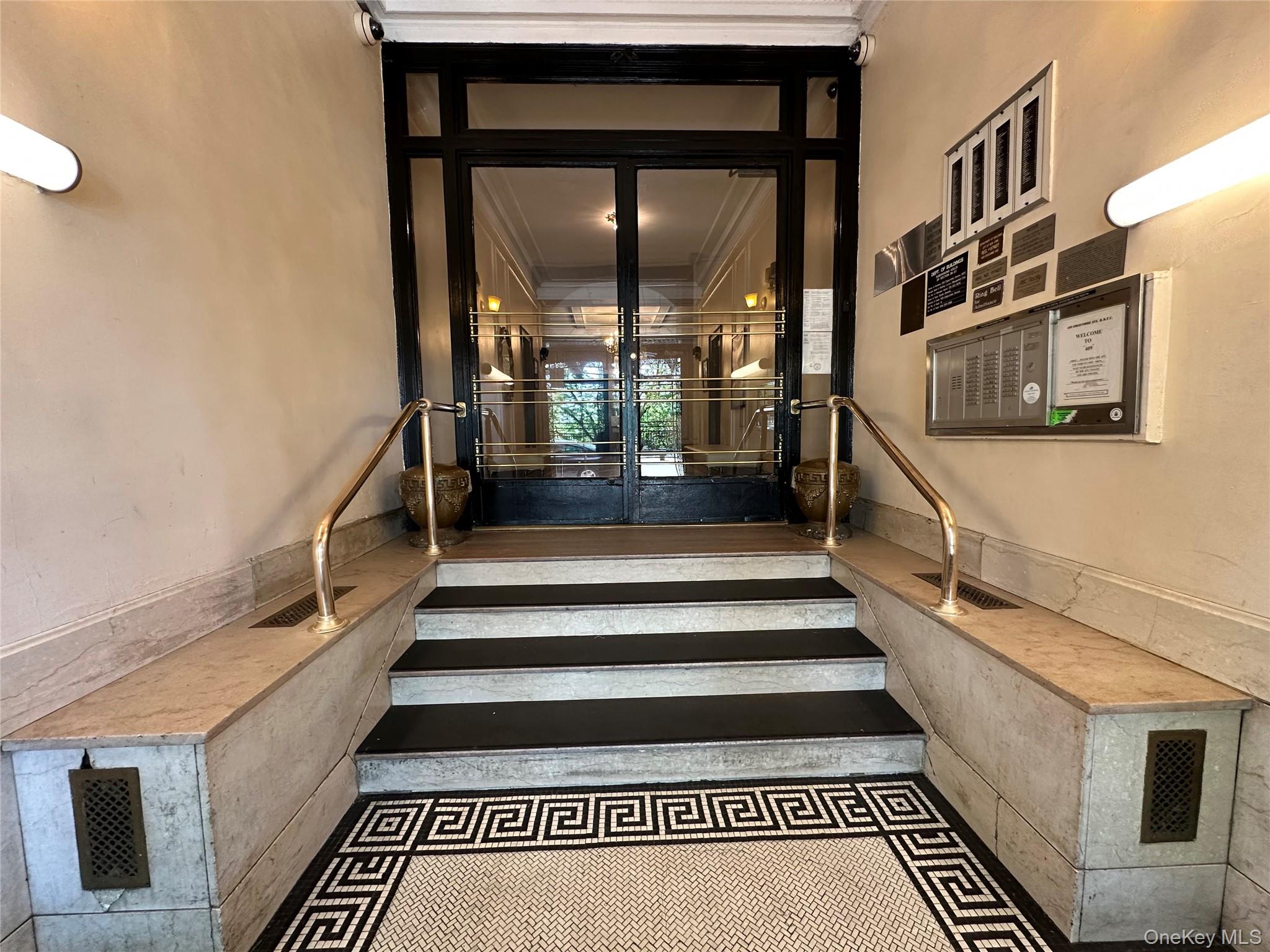 #2 photo, 409 Edgecombe Avenue, New York (Manhattan) , NY 10032