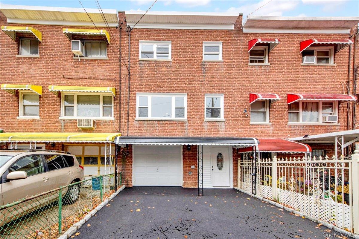 #1 photo, 1457 Stickney Place, Bronx , NY 10469