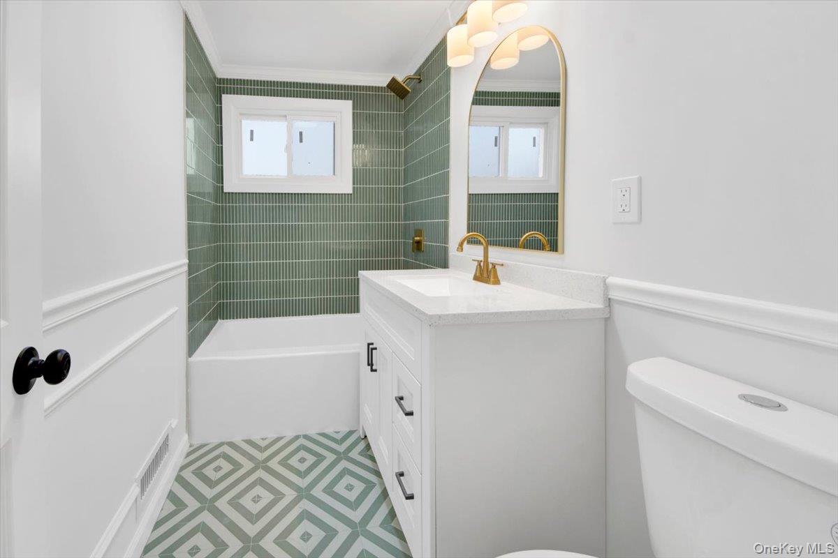 #17 photo, 1457 Stickney Place, Bronx , NY 10469