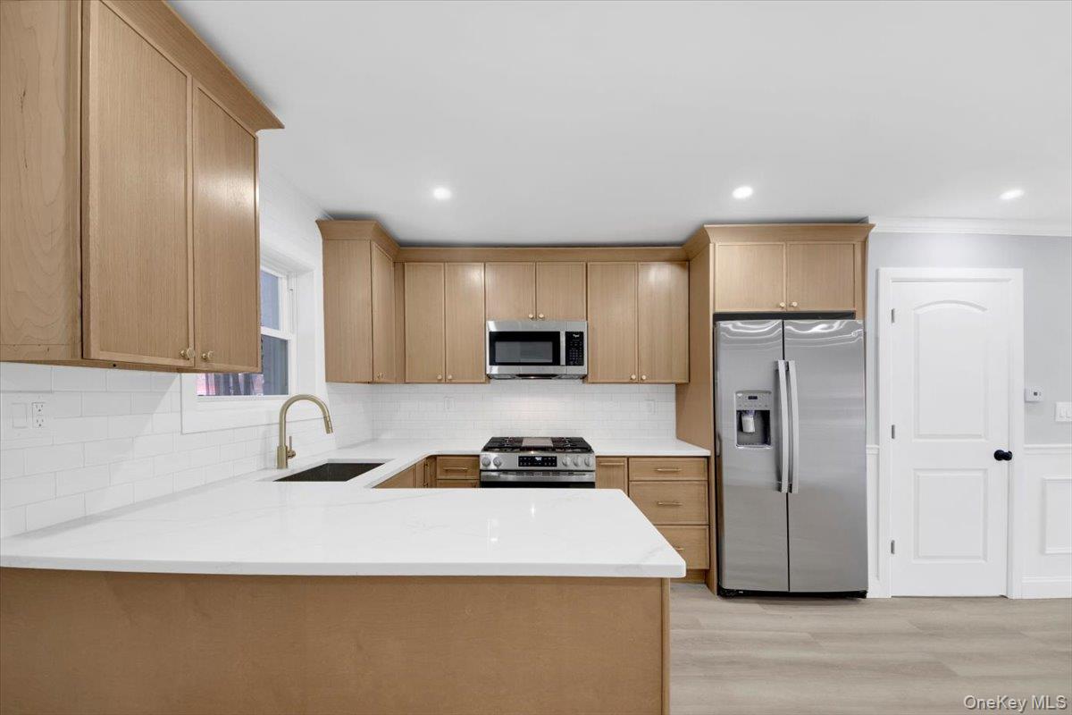 #18 photo, 1457 Stickney Place, Bronx , NY 10469