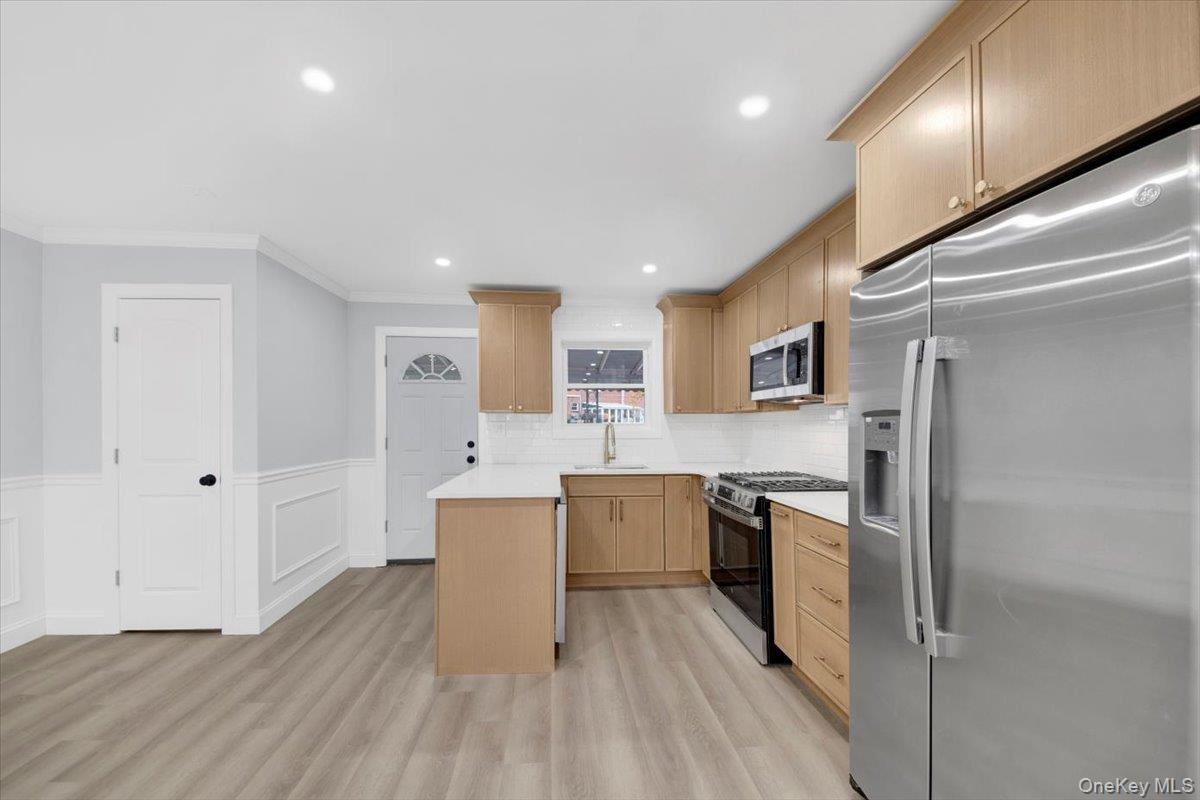 #19 photo, 1457 Stickney Place, Bronx , NY 10469