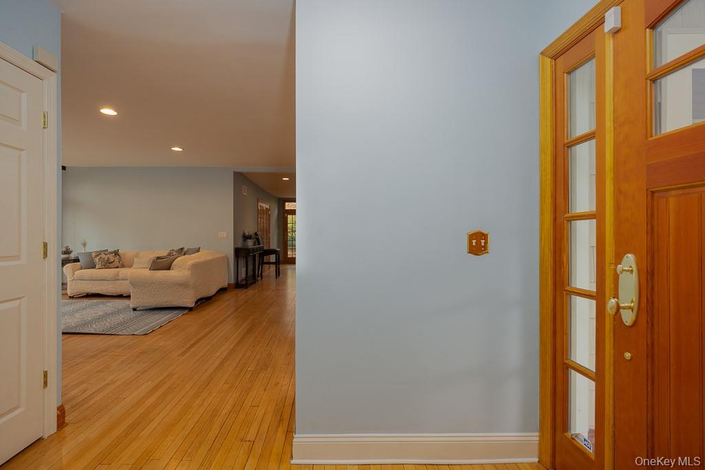 #5 photo, 101 Hickory Hill Road, Tappan , NY 10983