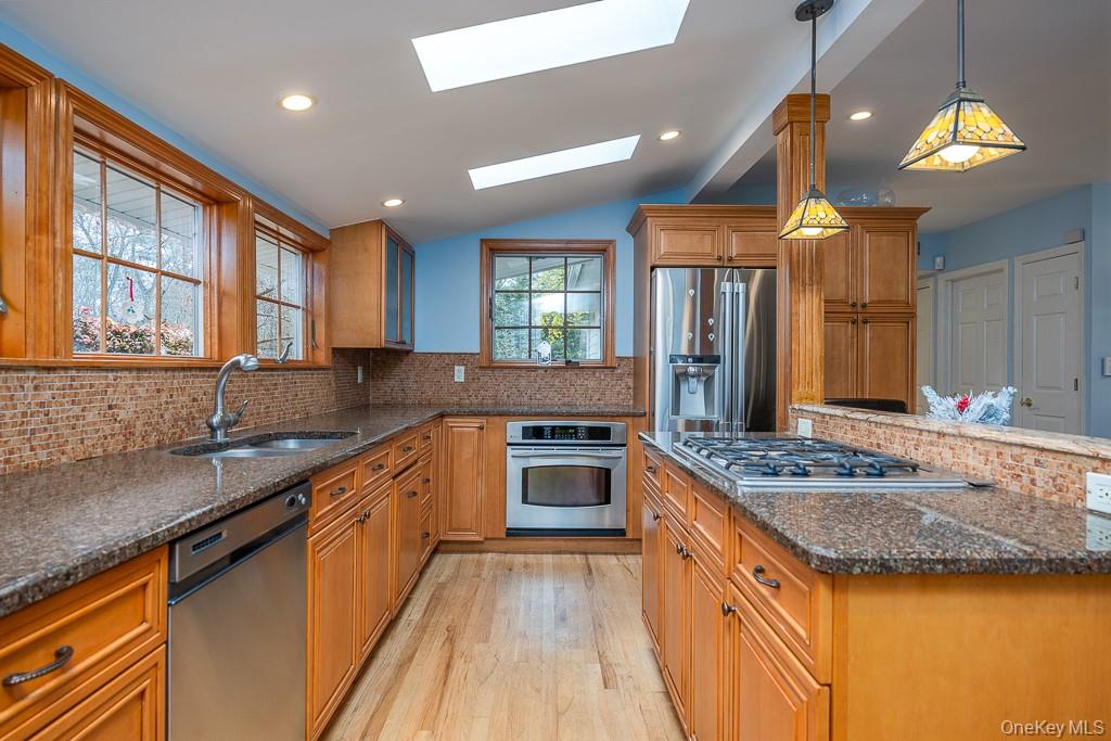 #9 photo, 101 Hickory Hill Road, Tappan , NY 10983