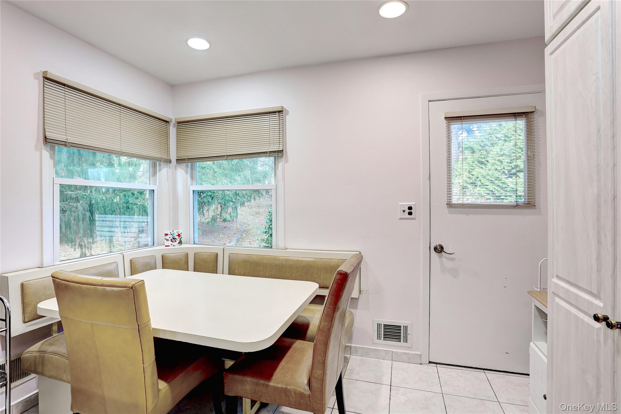 #13 photo, 32 Berry Court, Tappan , NY 10983