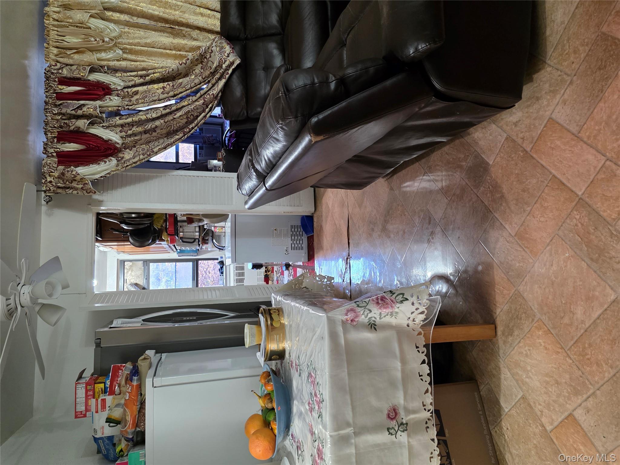 #7 photo, 2661 Marion Ave, Bronx , NY 10458