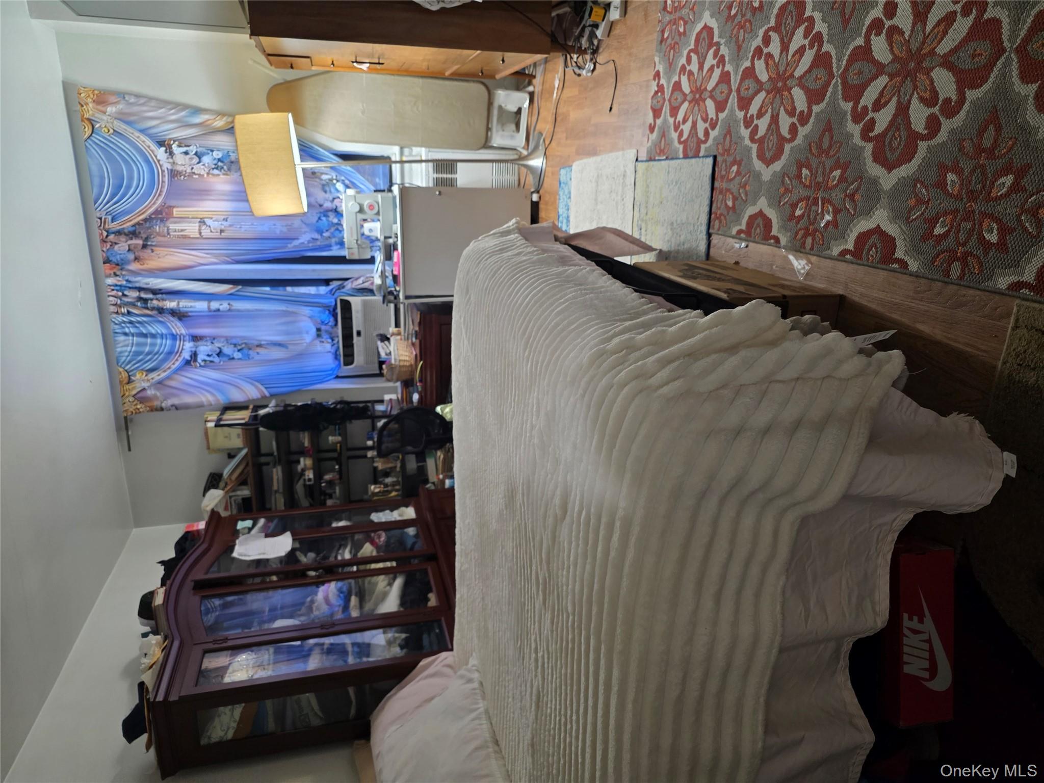 #9 photo, 2661 Marion Ave, Bronx , NY 10458