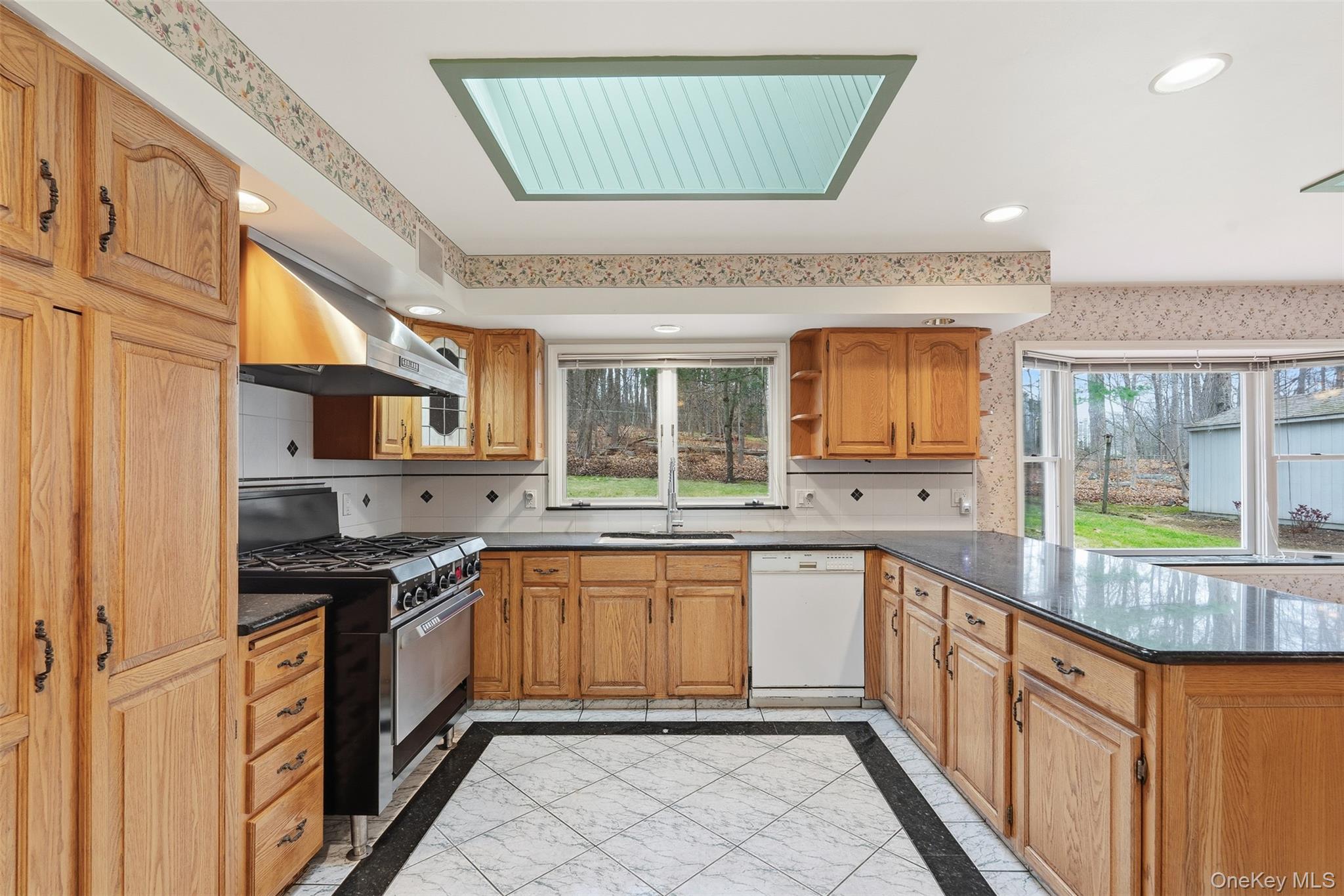 #8 photo, 176 Barker Street, Mount Kisco , NY 10549