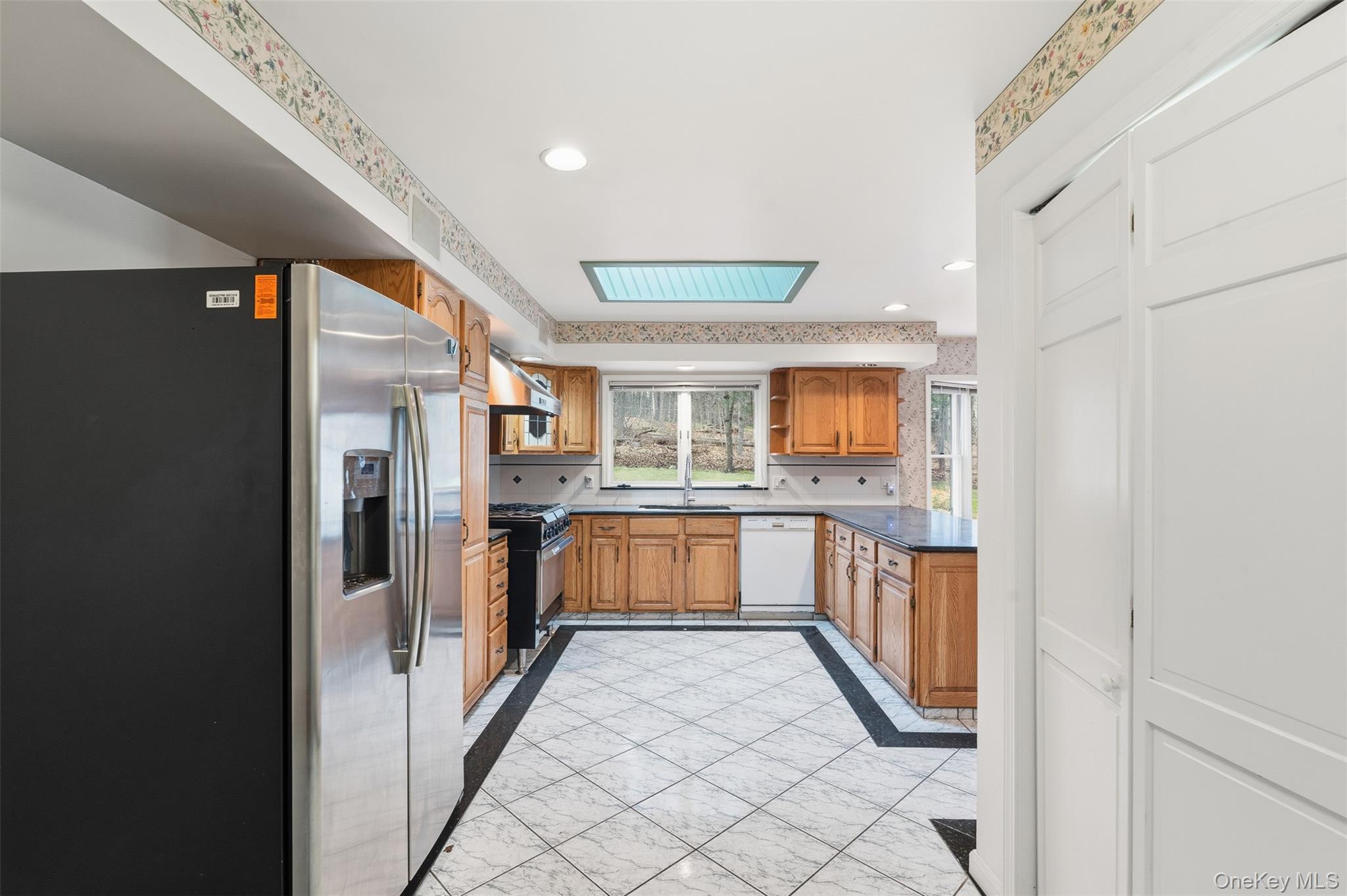 #9 photo, 176 Barker Street, Mount Kisco , NY 10549