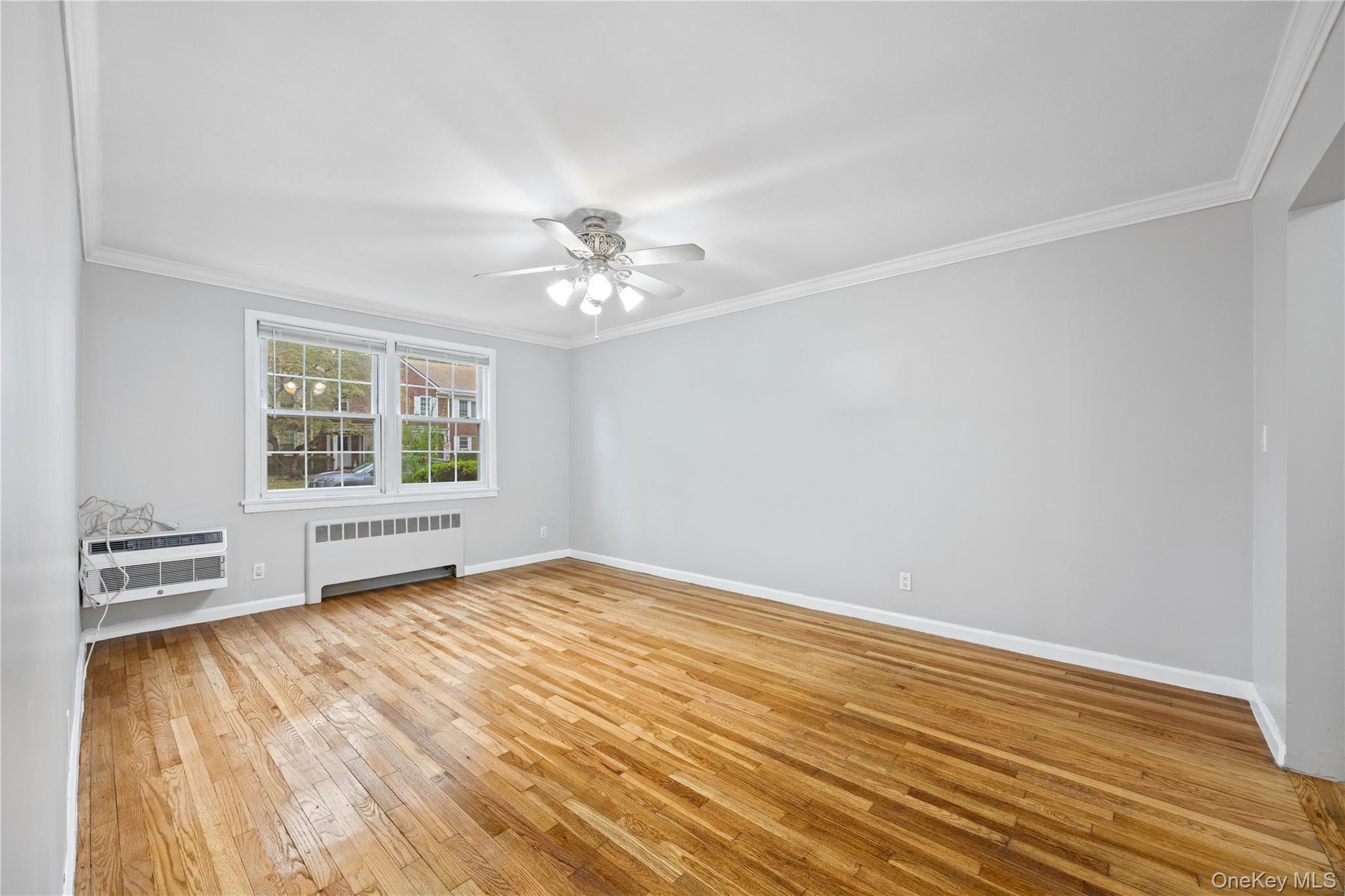 #12 photo, 48 Lawrence Park Crescent, Bronxville , NY 10708