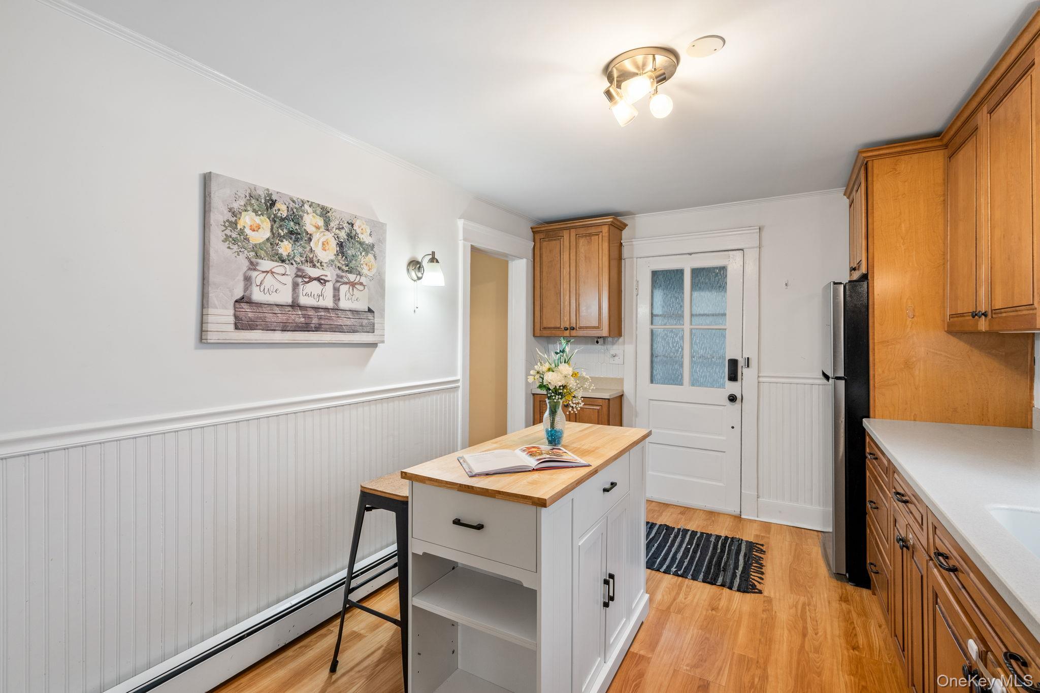 #14 photo, 41 W Chester Street, Kingston , NY 12401