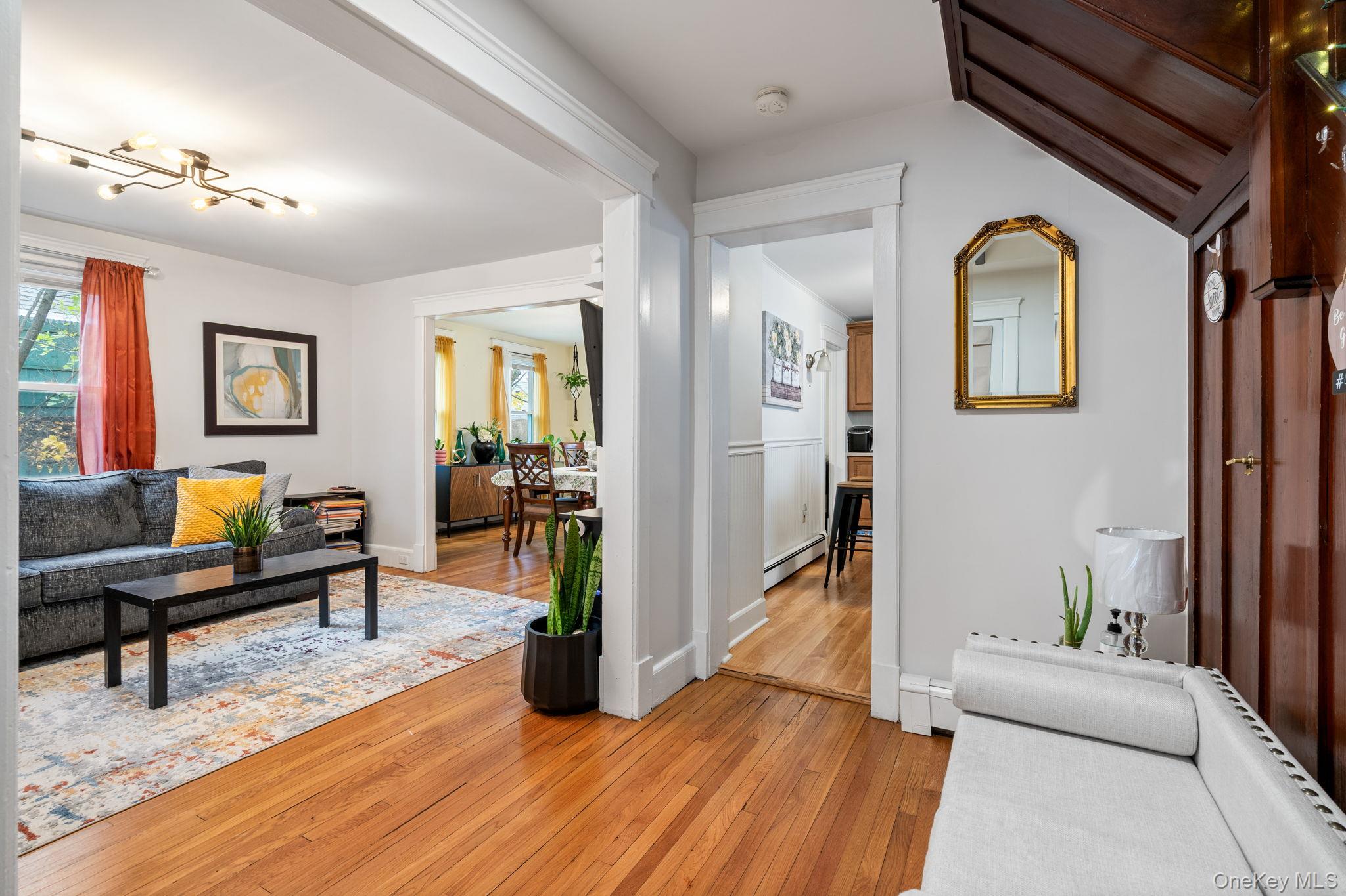 #4 photo, 41 W Chester Street, Kingston , NY 12401