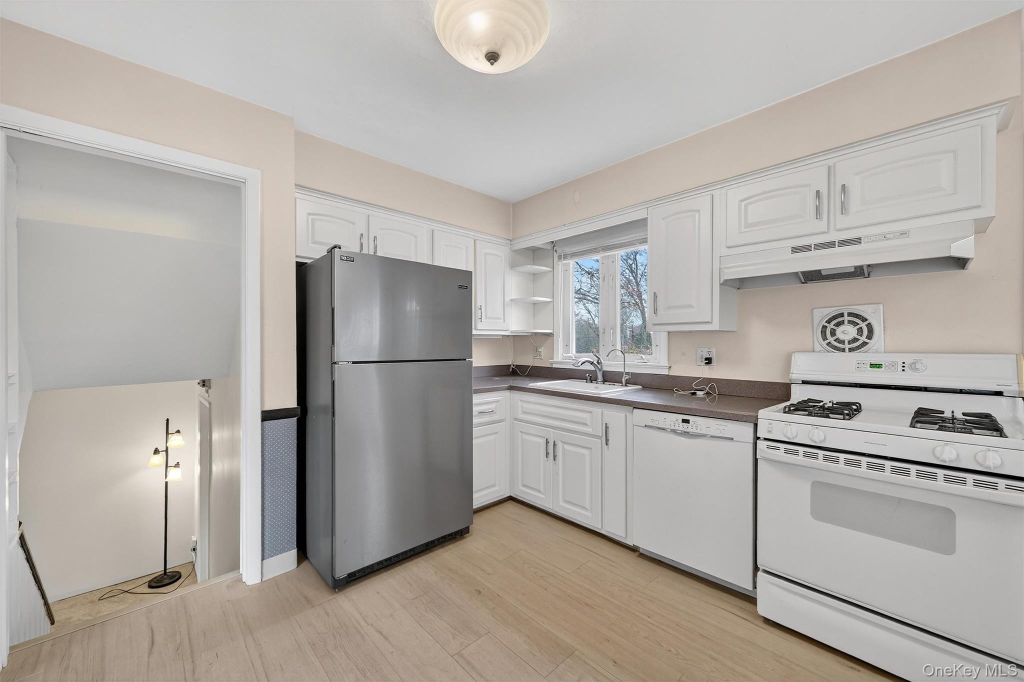 #8 photo, 10 Patterson Avenue, West Nyack , NY 10994