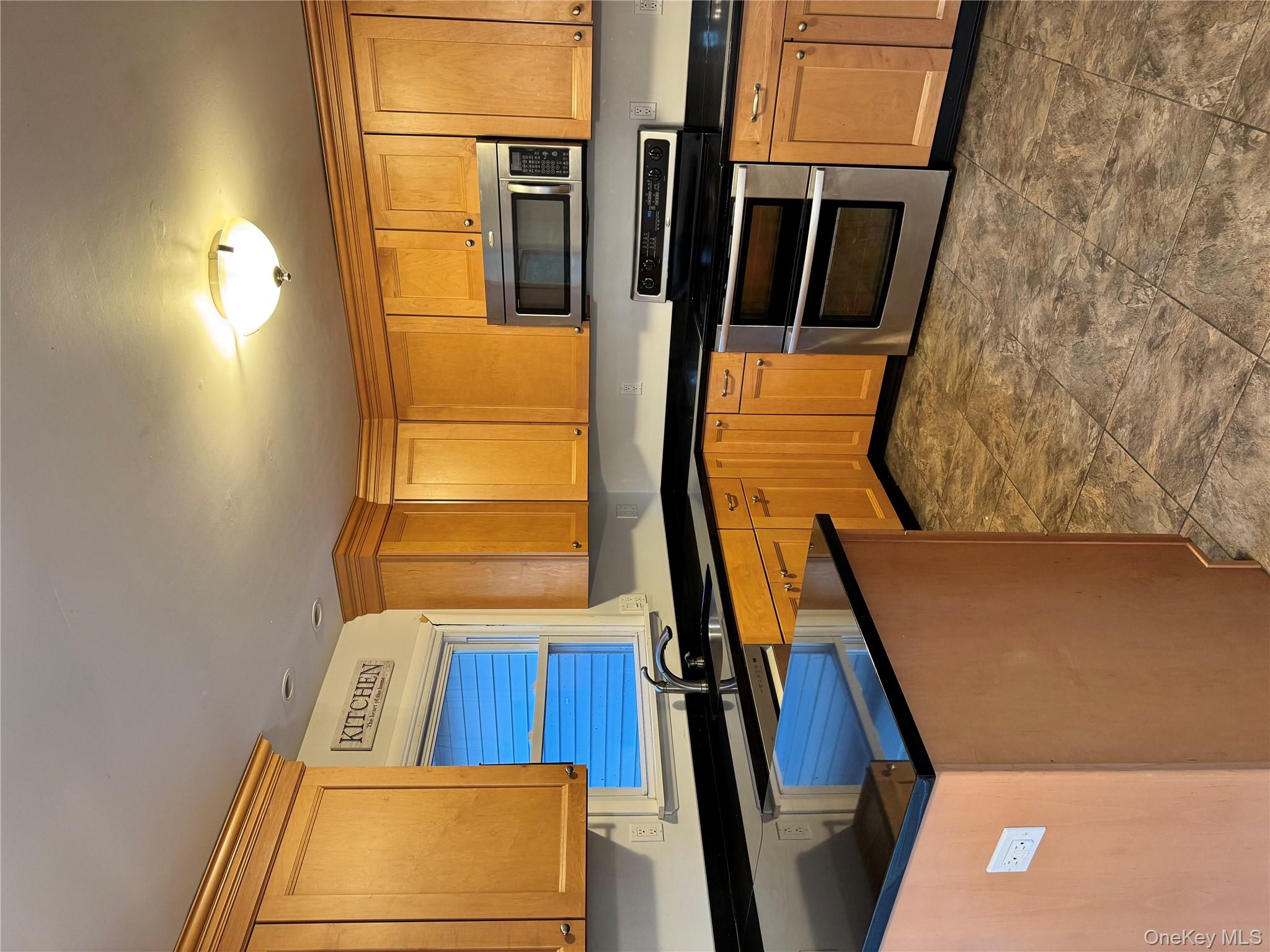 #5 photo, 4 Wonderland Drive, Hopewell Junction , NY 12533