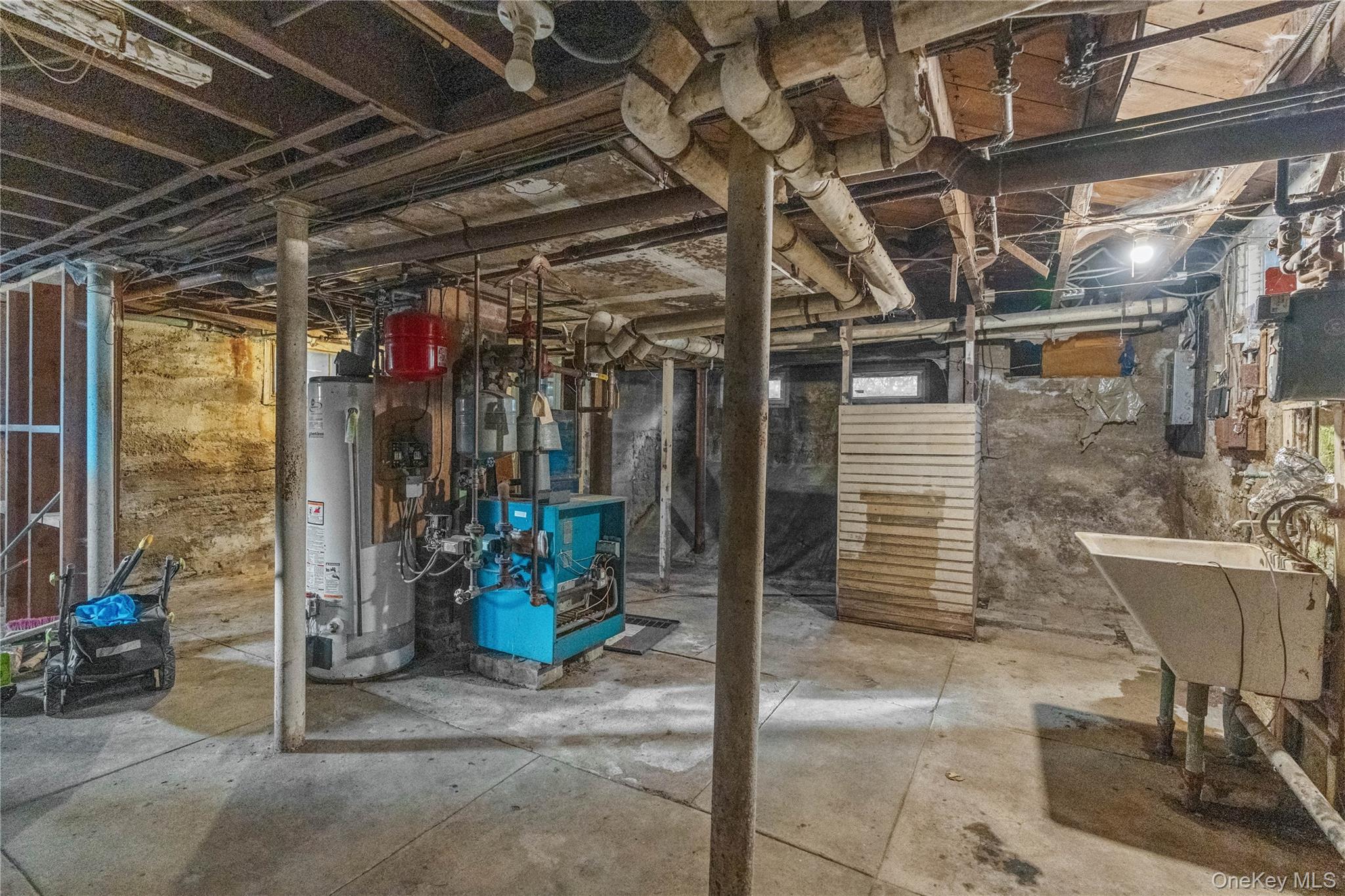 #12 photo, 168 Longview Avenue, White Plains , NY 10605