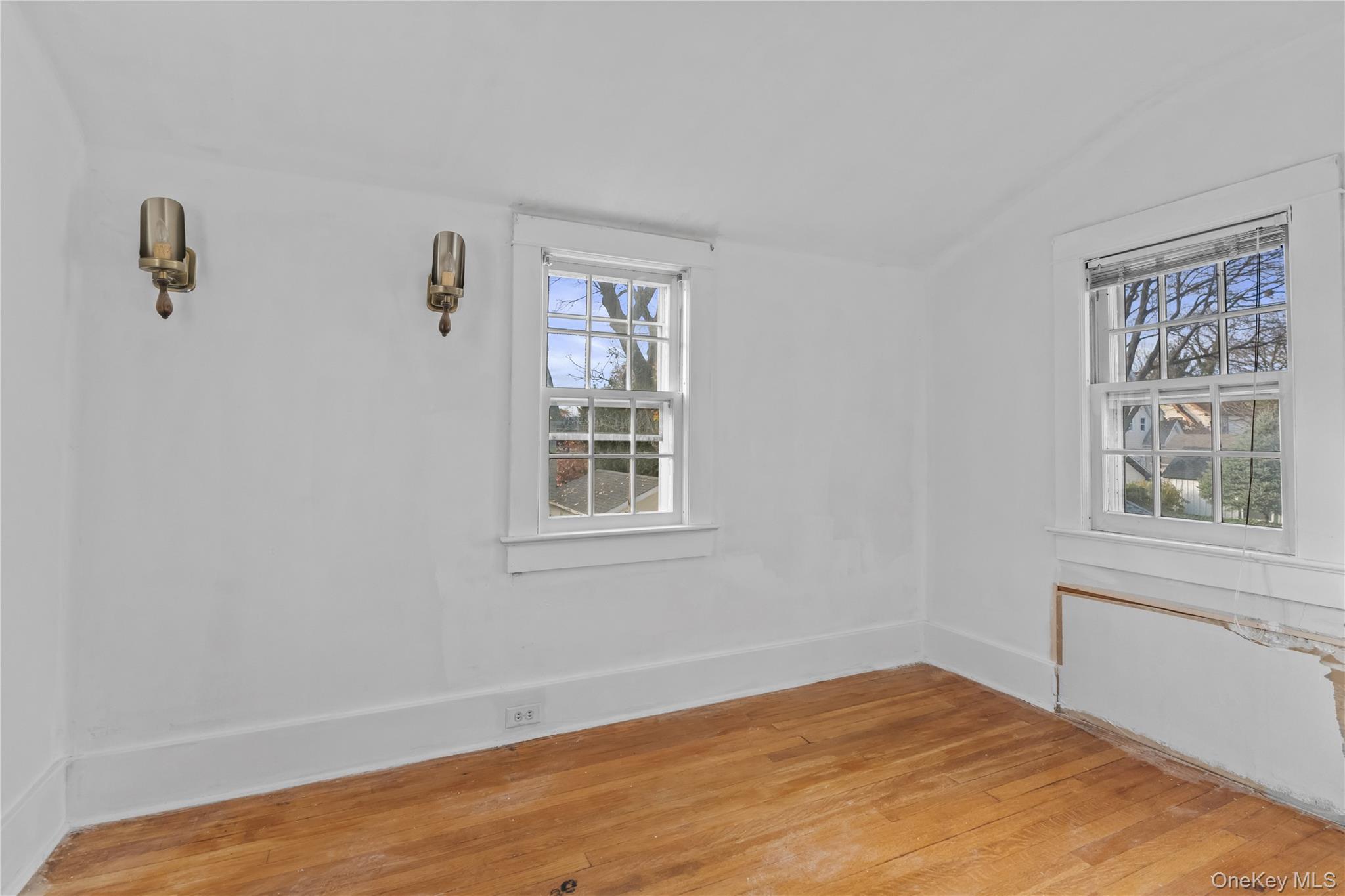 #7 photo, 168 Longview Avenue, White Plains , NY 10605