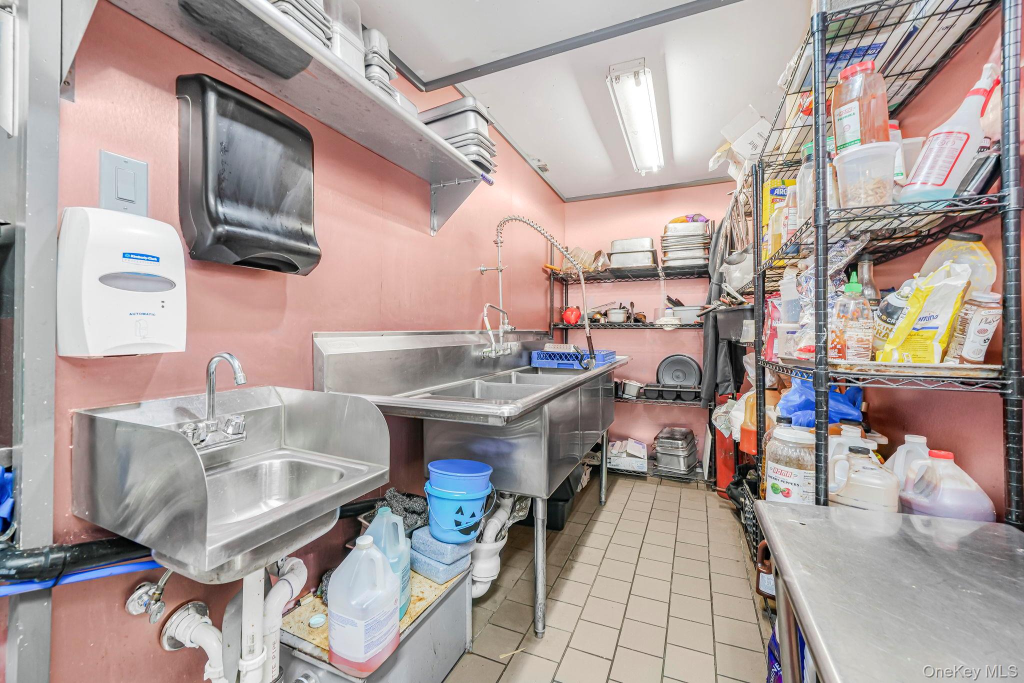 #20 photo, 112 Windermere Avenue, Greenwood Lake , NY 10925