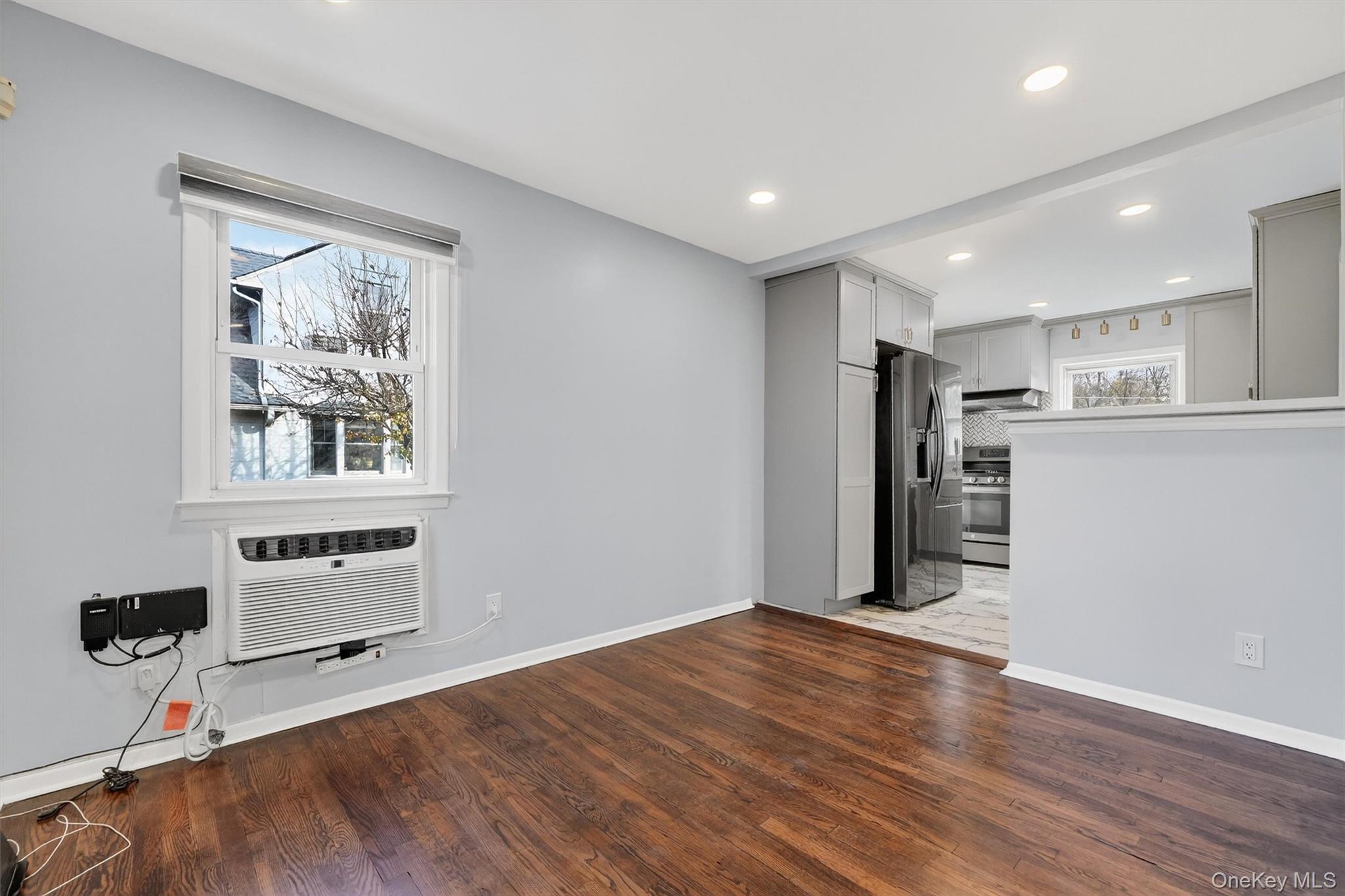 #10 photo, 8 Robbins Avenue, Elmsford , NY 10523