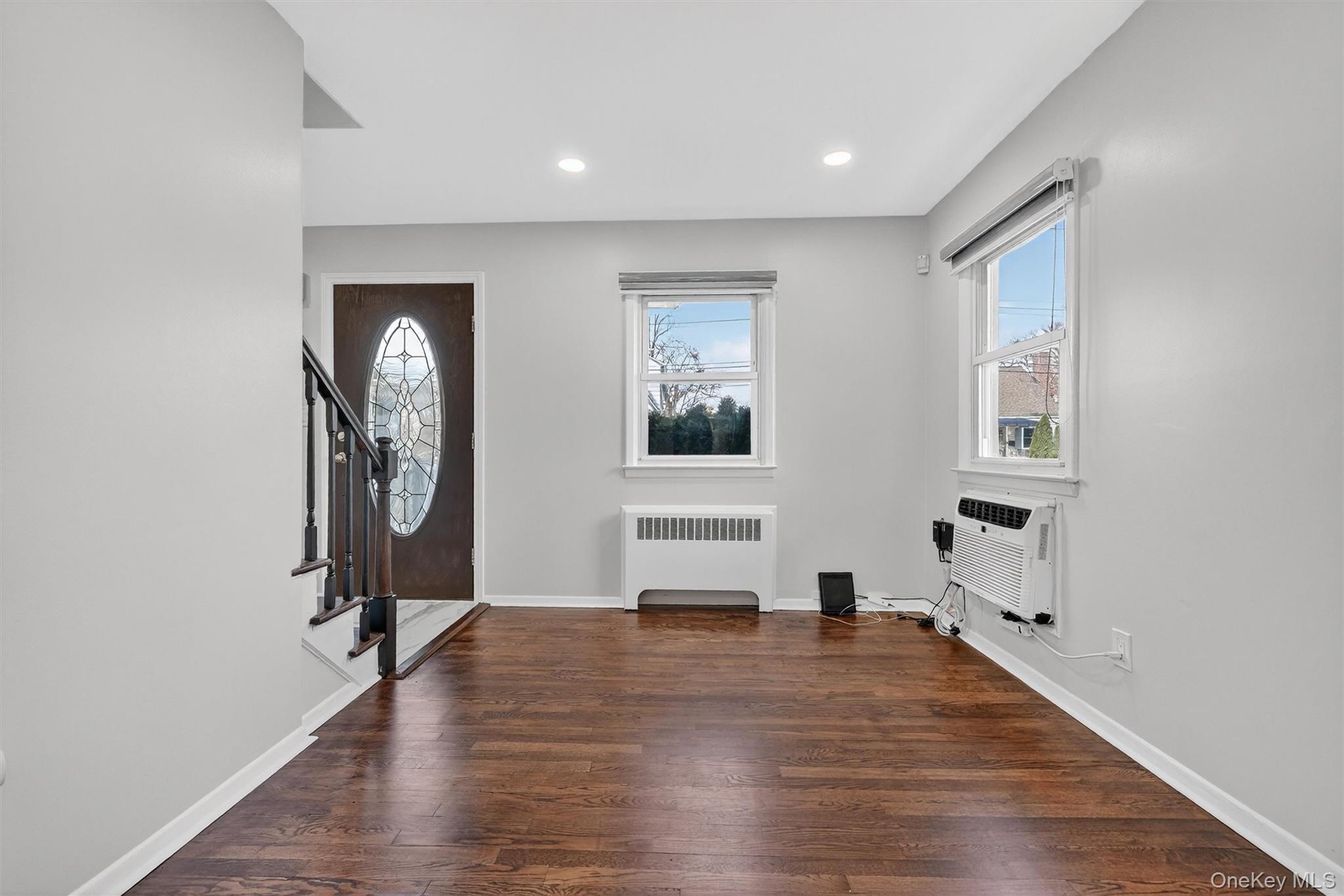 #13 photo, 8 Robbins Avenue, Elmsford , NY 10523