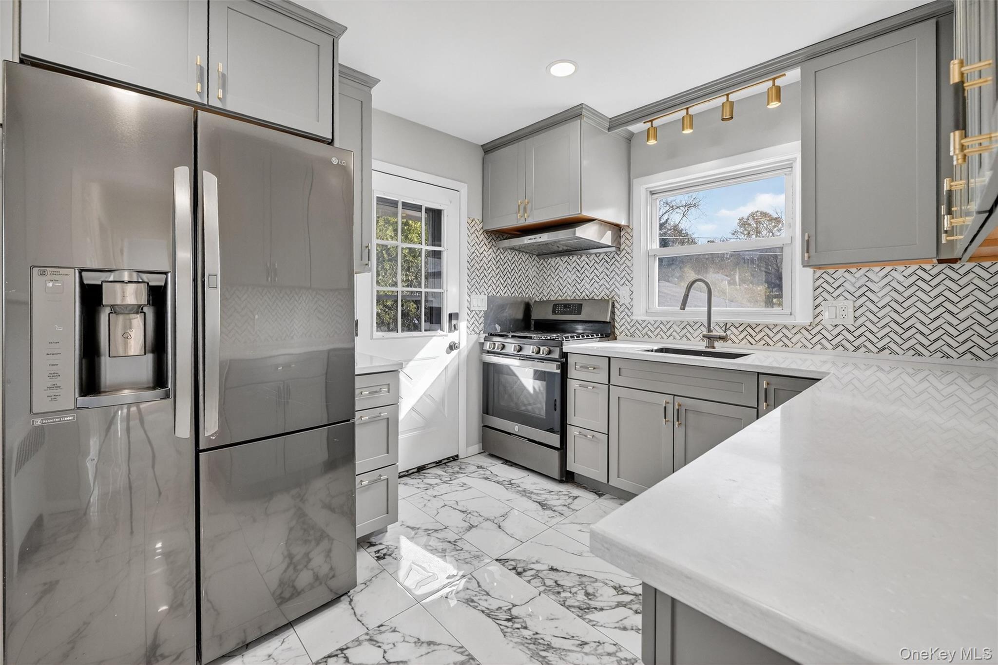 #16 photo, 8 Robbins Avenue, Elmsford , NY 10523