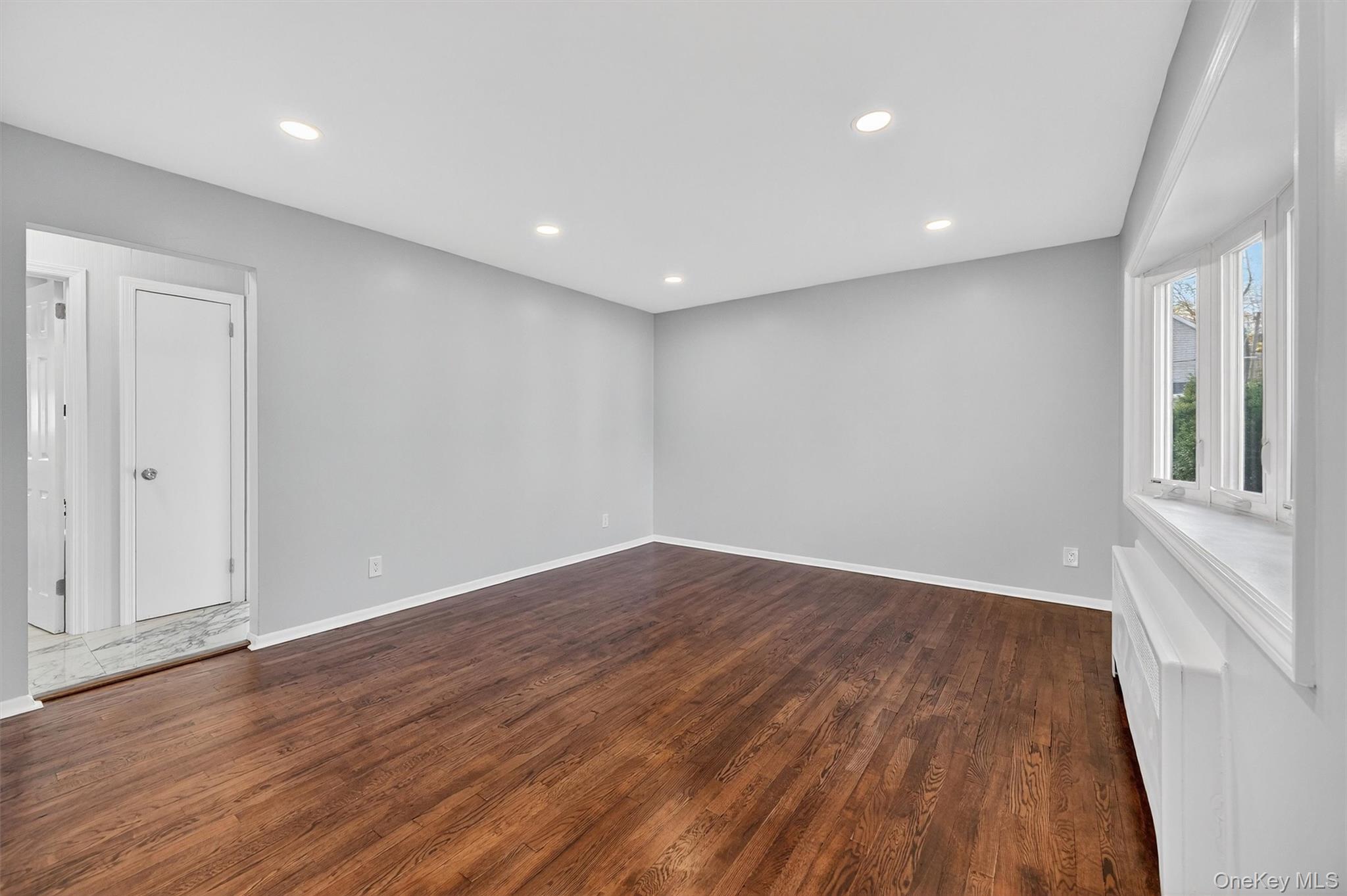 #6 photo, 8 Robbins Avenue, Elmsford , NY 10523