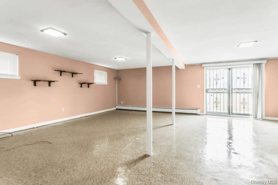 #20 photo, 1070 Mahopac Road, West Hempstead , NY 11552