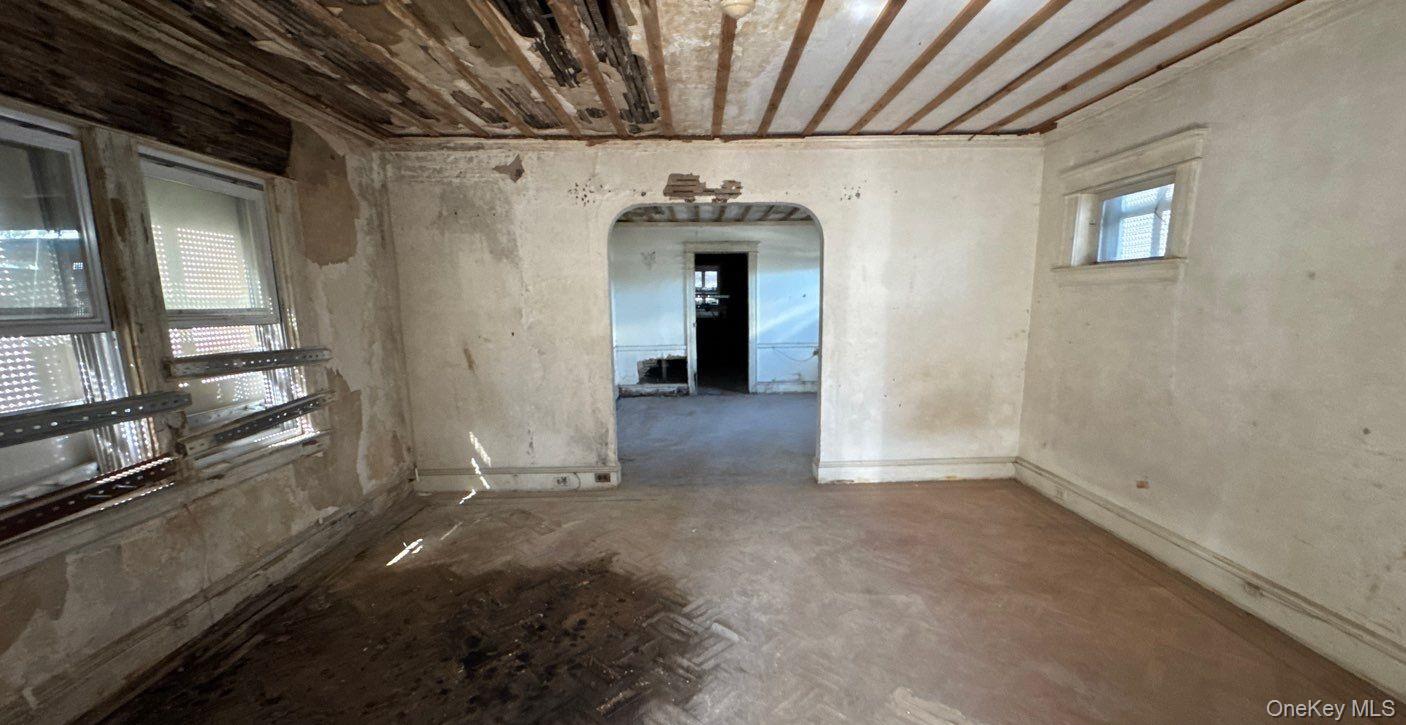 #7 photo, 176-43 120th Avenue, Jamaica , NY 11434