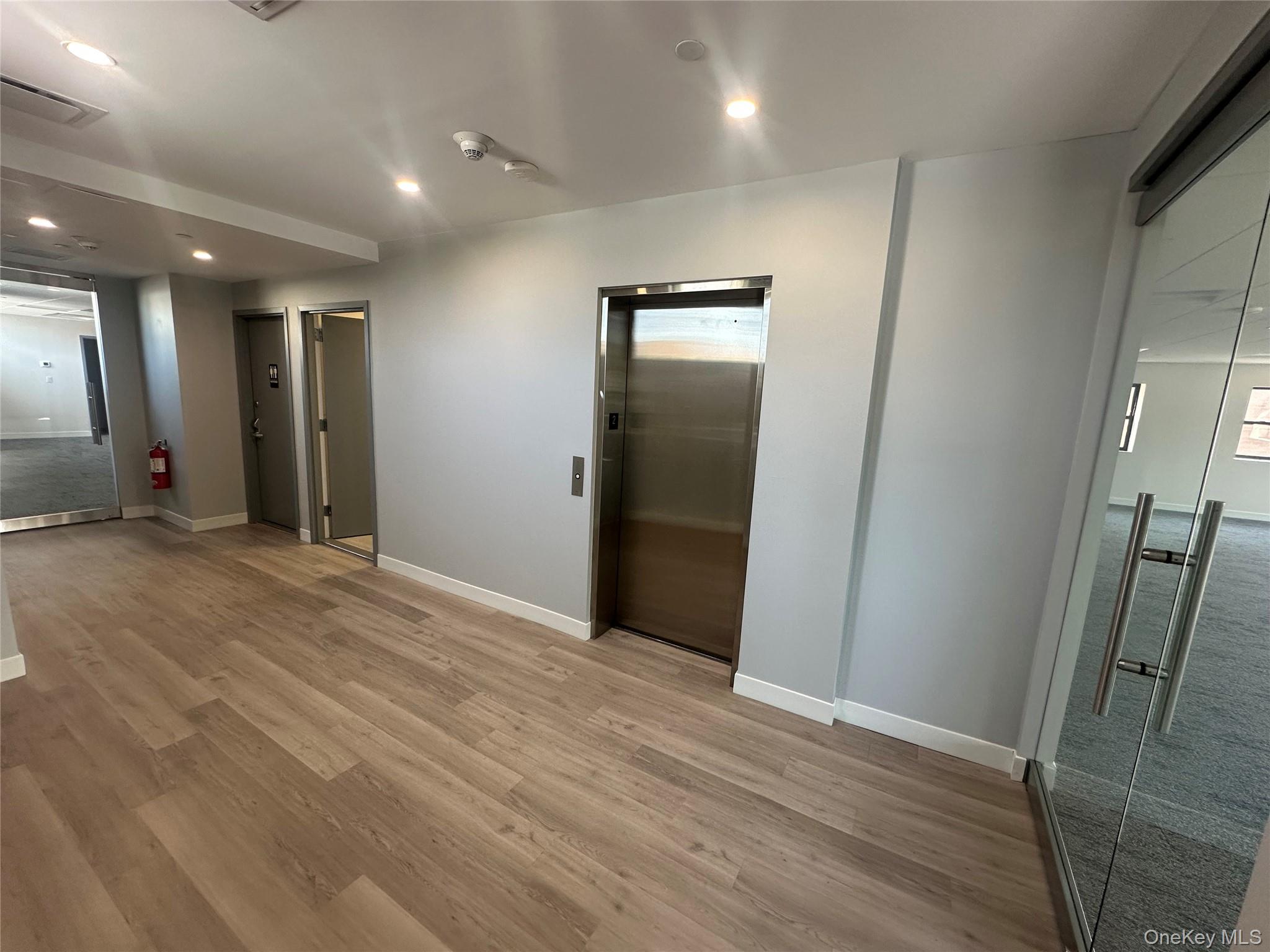 #7 photo, 111 Broadway, Lynbrook , NY 11563