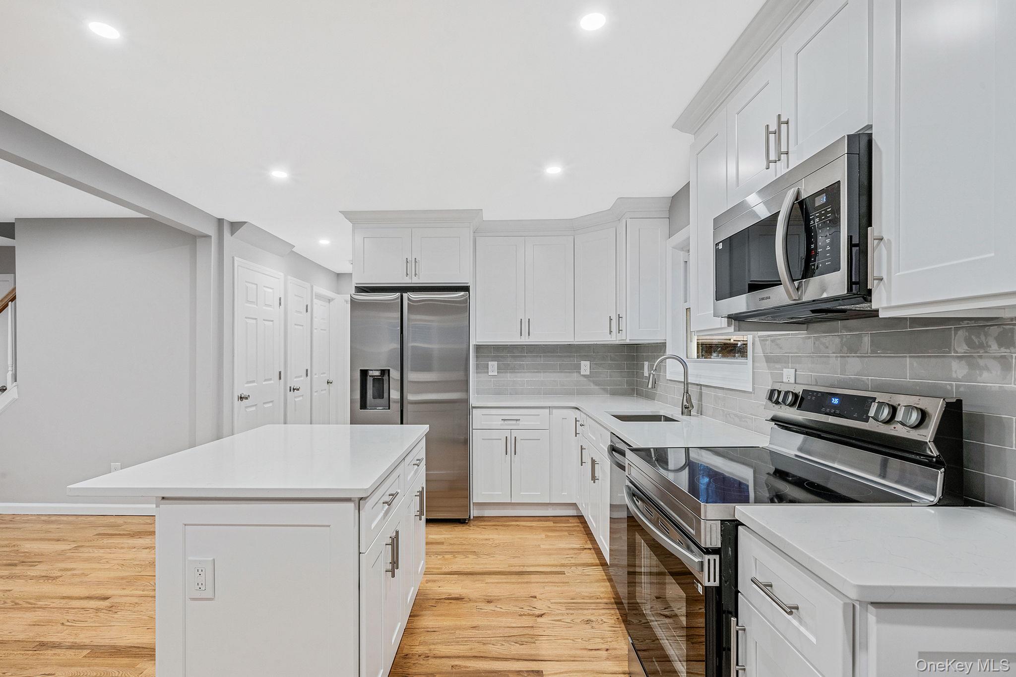 #17 photo, 34 Hilliard Avenue, Central Islip , NY 11722