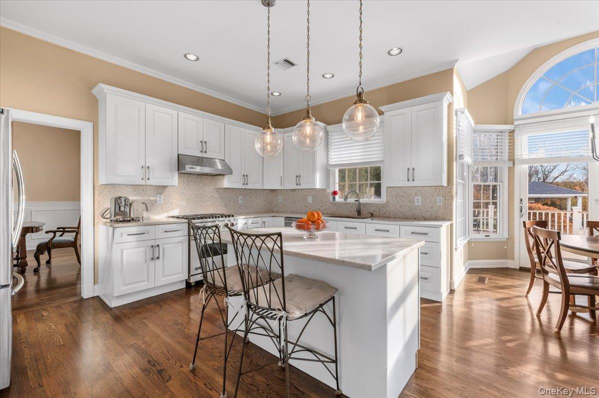 #7 photo, 56 Rofay Drive, East Northport , NY 11731