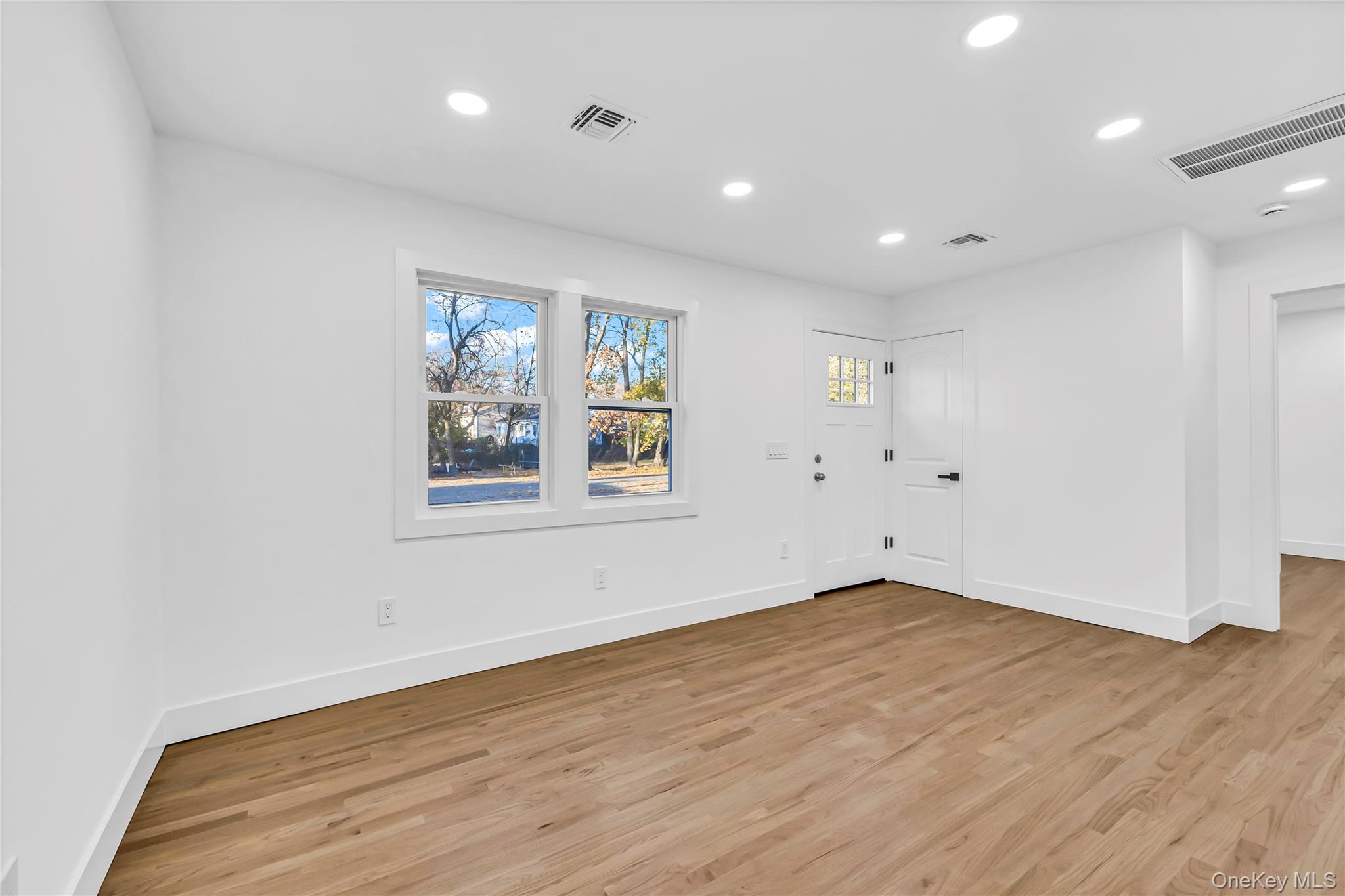 #10 photo, 9 Lewis Street, Riverhead , NY 11901