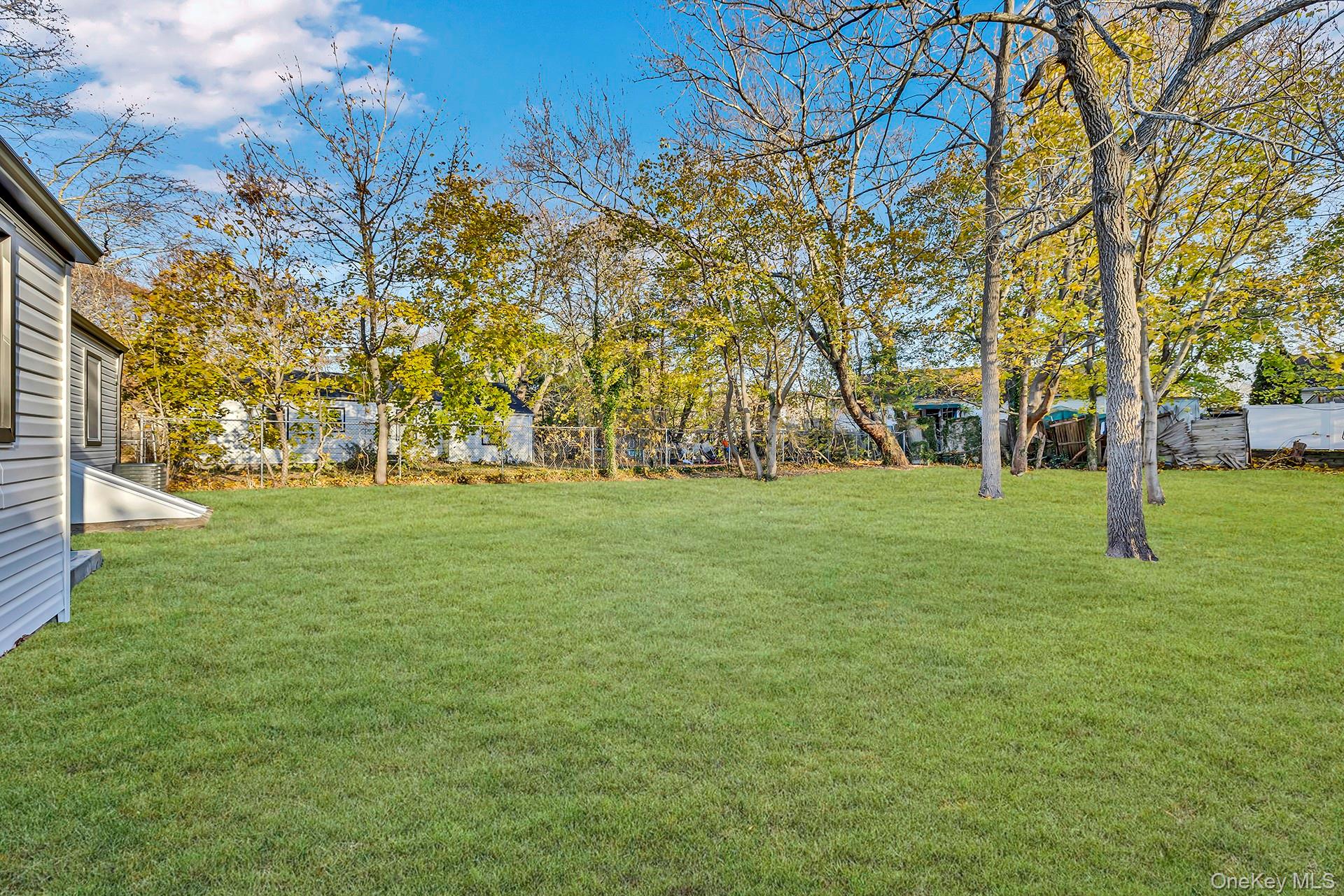 #6 photo, 9 Lewis Street, Riverhead , NY 11901