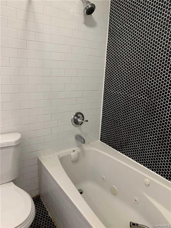 #9 photo, 127-22 Hawtree Creek Road, South Ozone Park , NY 11420