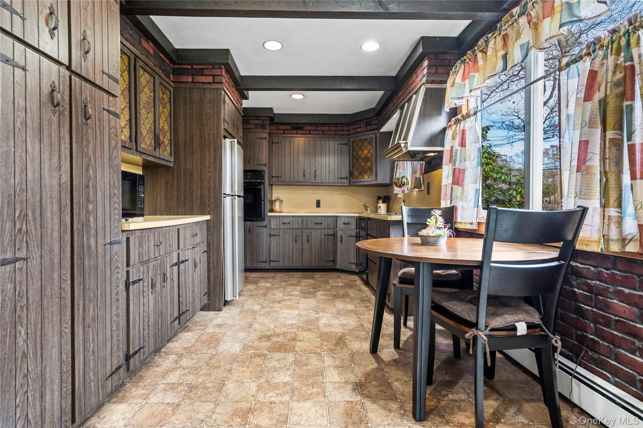 #12 photo, 161 Fordham Avenue, Medford , NY 11763