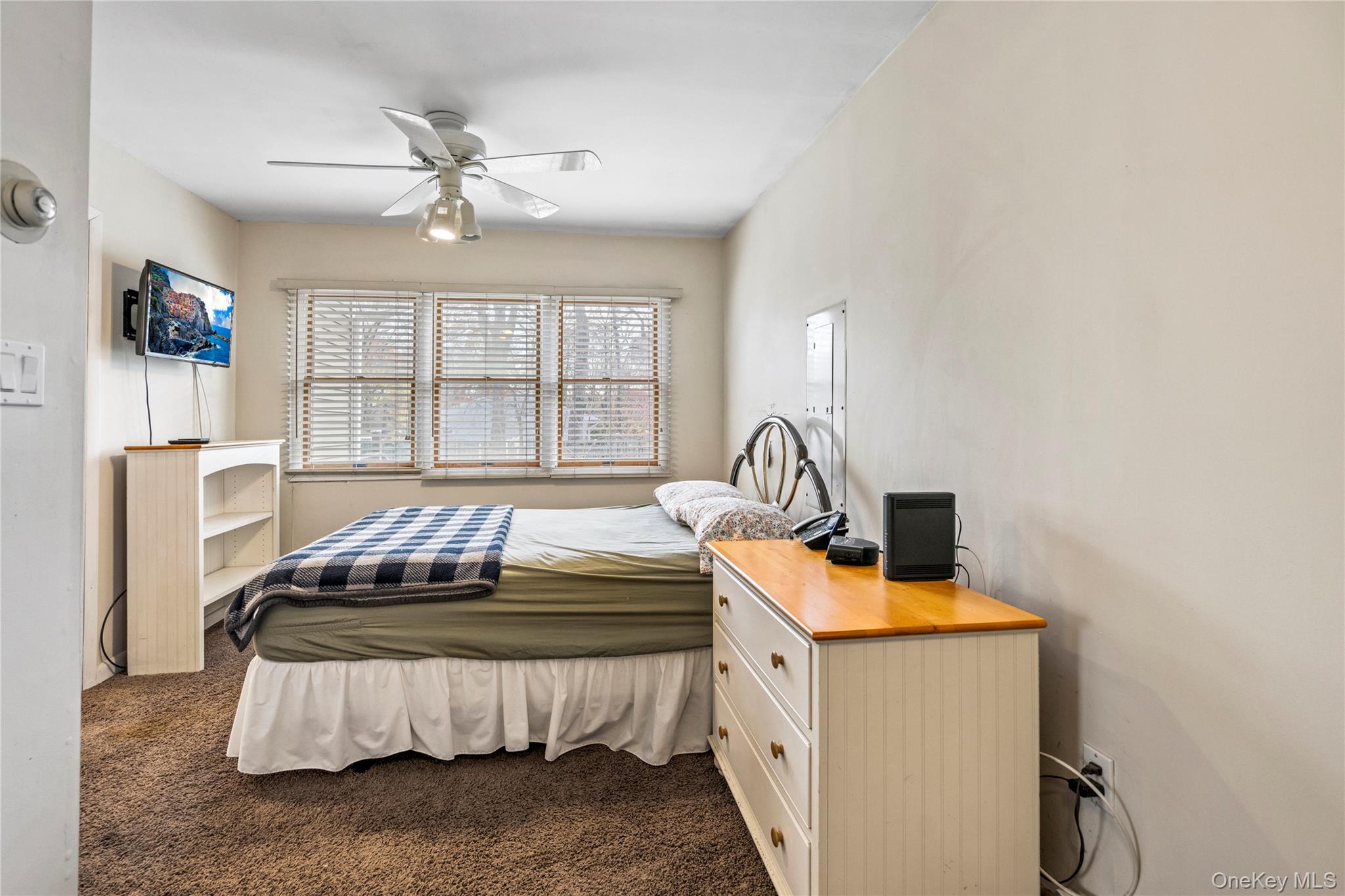 #20 photo, 161 Fordham Avenue, Medford , NY 11763