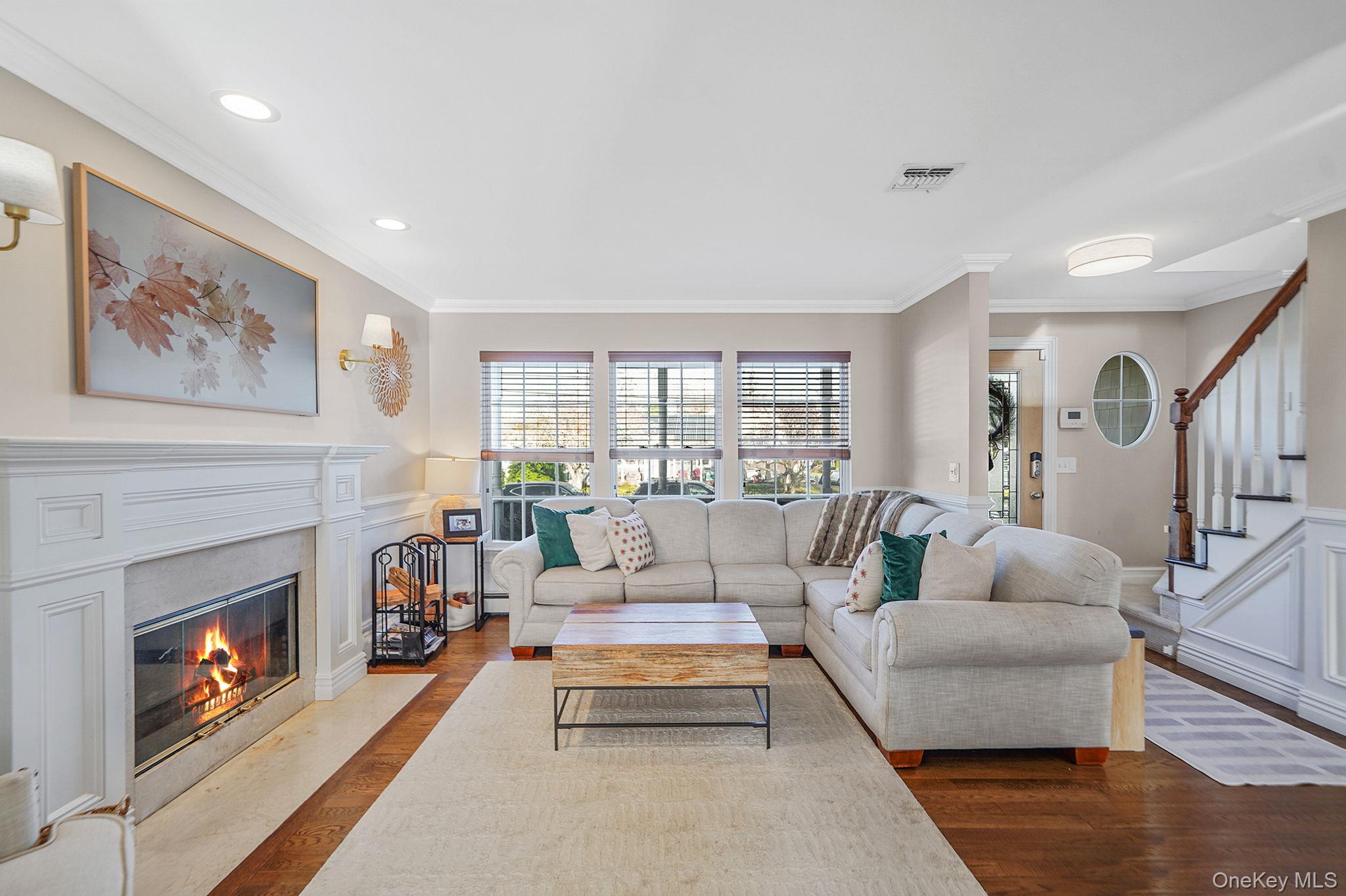 #3 photo, 42 Quintuck Lane, East Islip , NY 11730