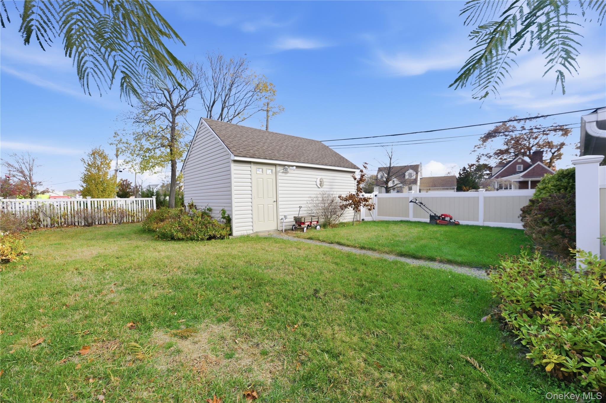 #18 photo, 2398 Yorktown Street, Oceanside , NY 11572