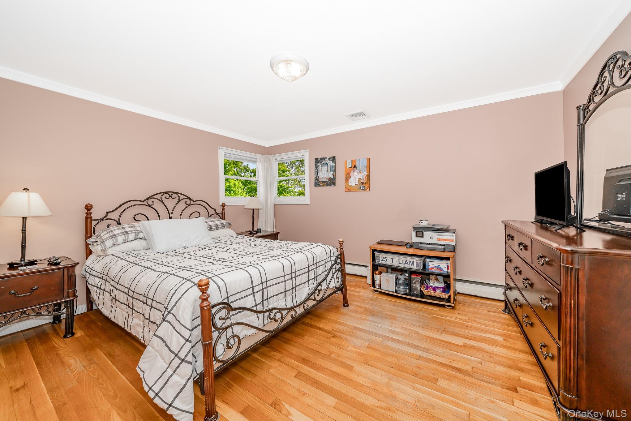 #16 photo, 3663 Roanoke Street, Seaford , NY 11783