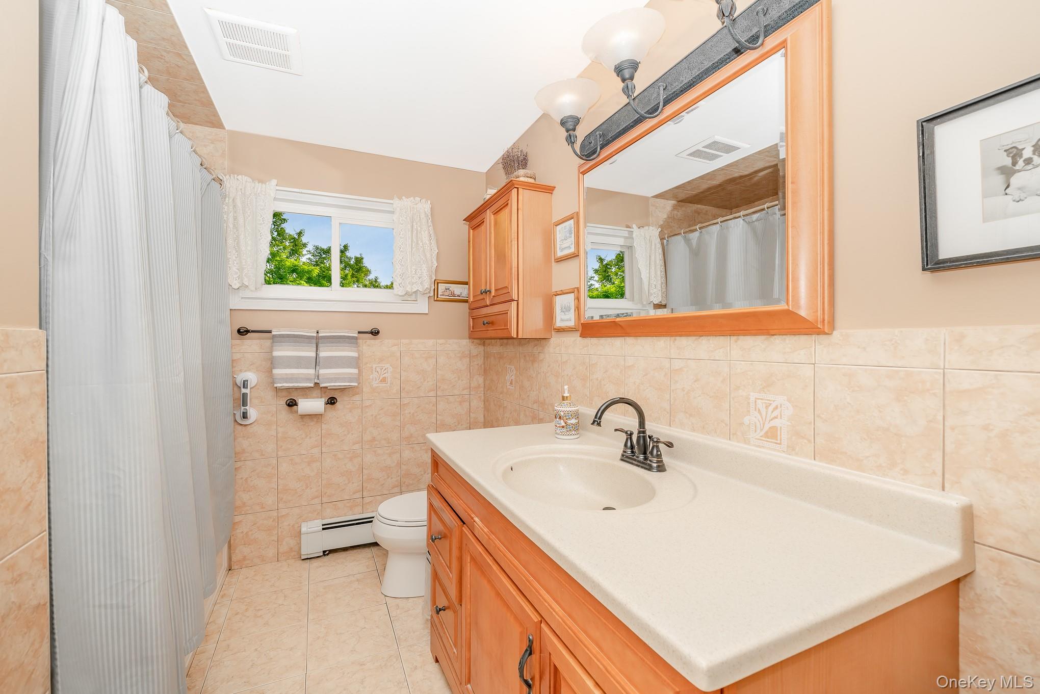 #19 photo, 3663 Roanoke Street, Seaford , NY 11783